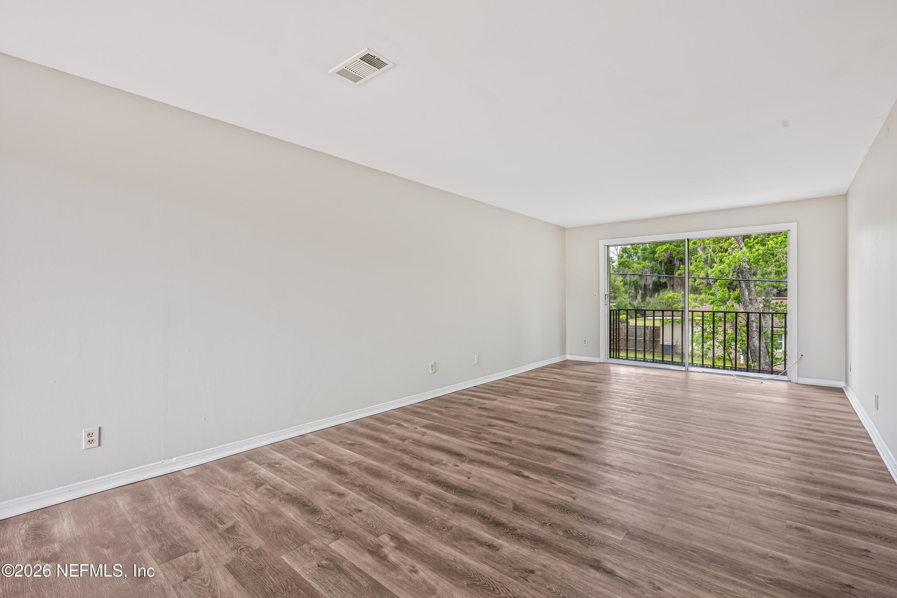 1716 EL CAMINO Road 6