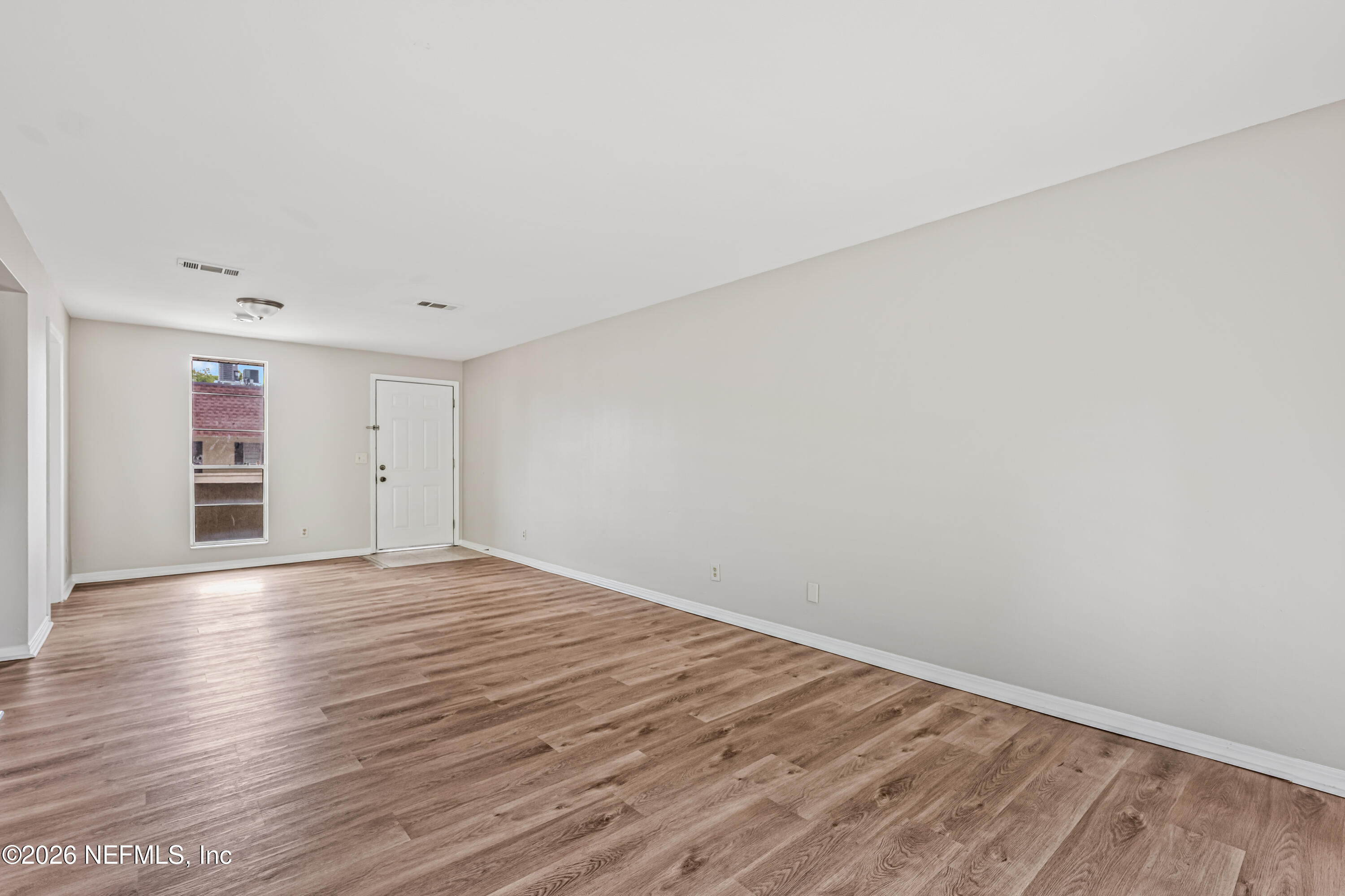 1716 EL CAMINO Road 6