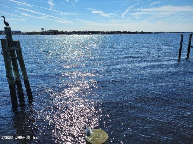 10020 HECKSCHER Drive
