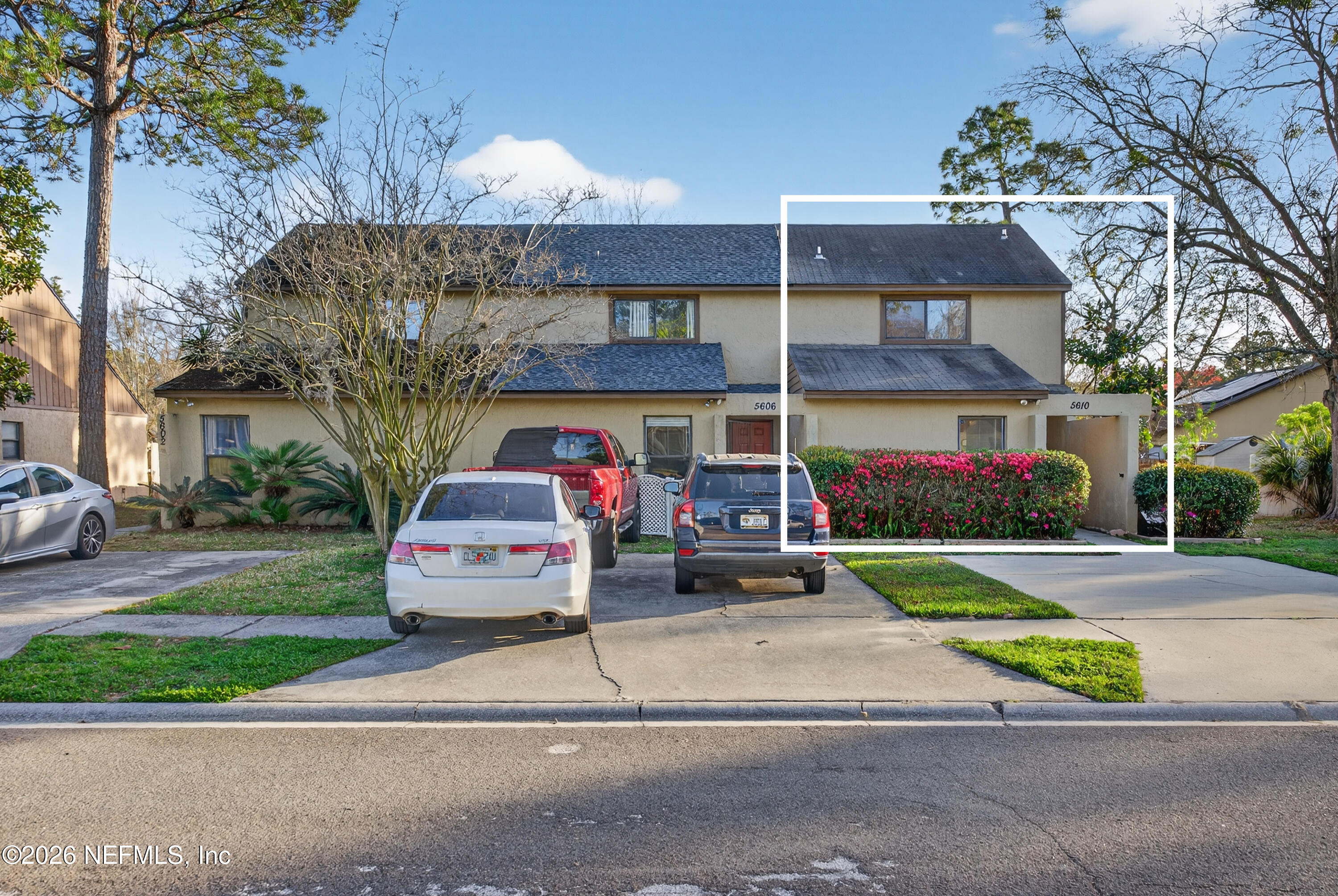 5610 PINEBAY Circle S