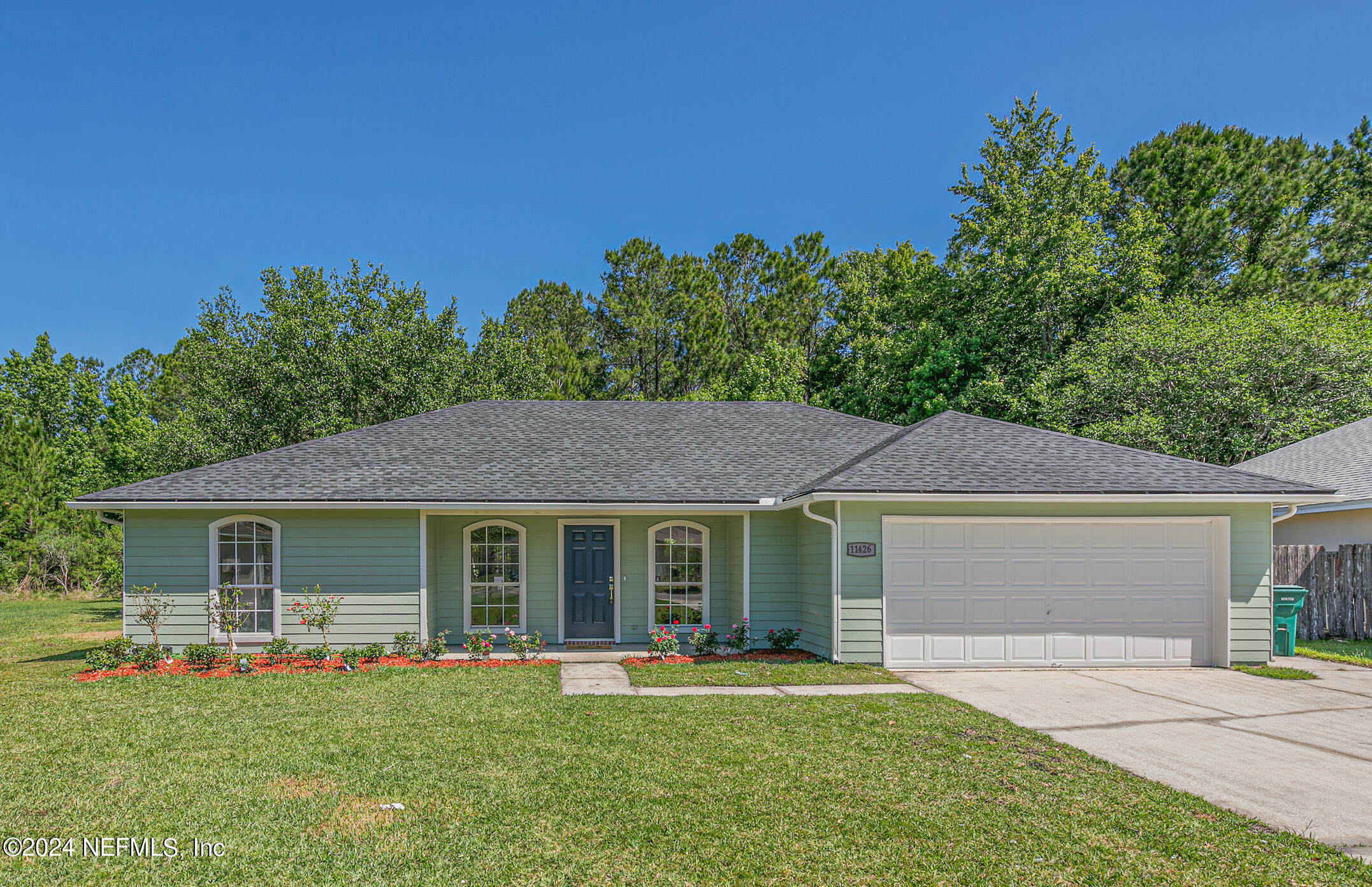 Jacksonville, FL home for sale located at 11426 Courtney Waters Lane, Jacksonville, FL 32258