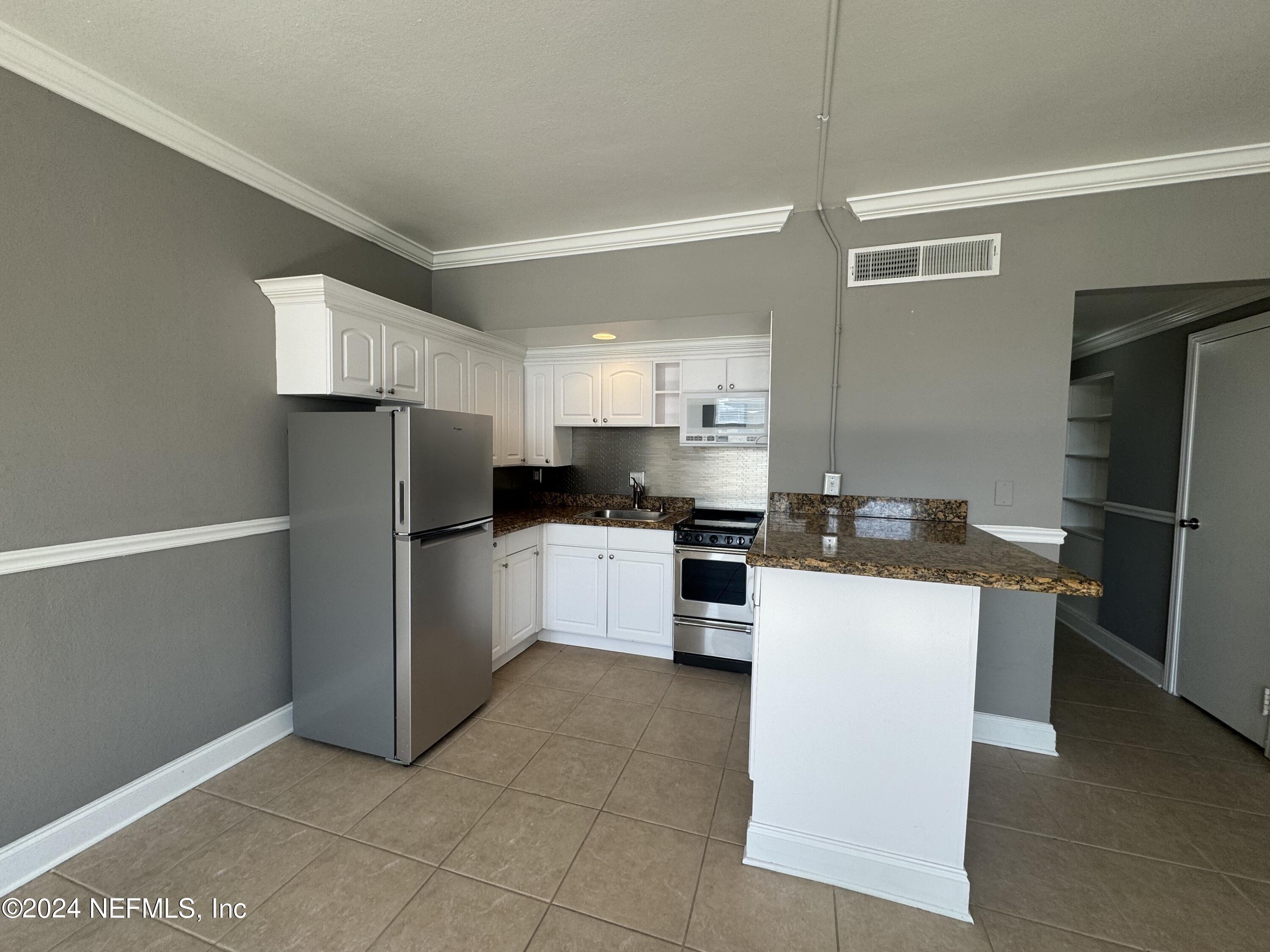 Jacksonville, Florida 32202, United States, ,1 BathroomBathrooms,Residential,Active,65433