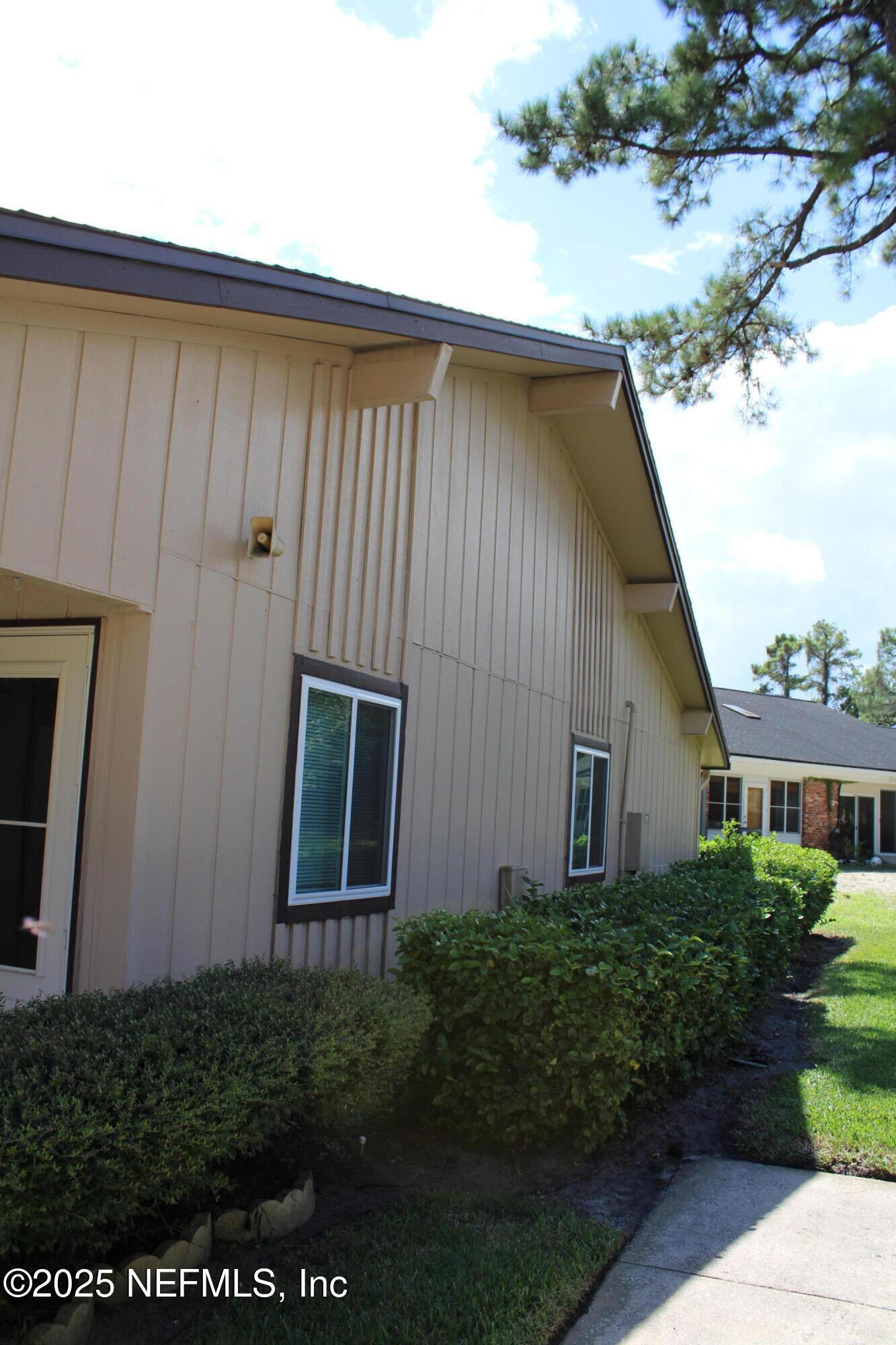 9252 SAN JOSE Boulevard 501