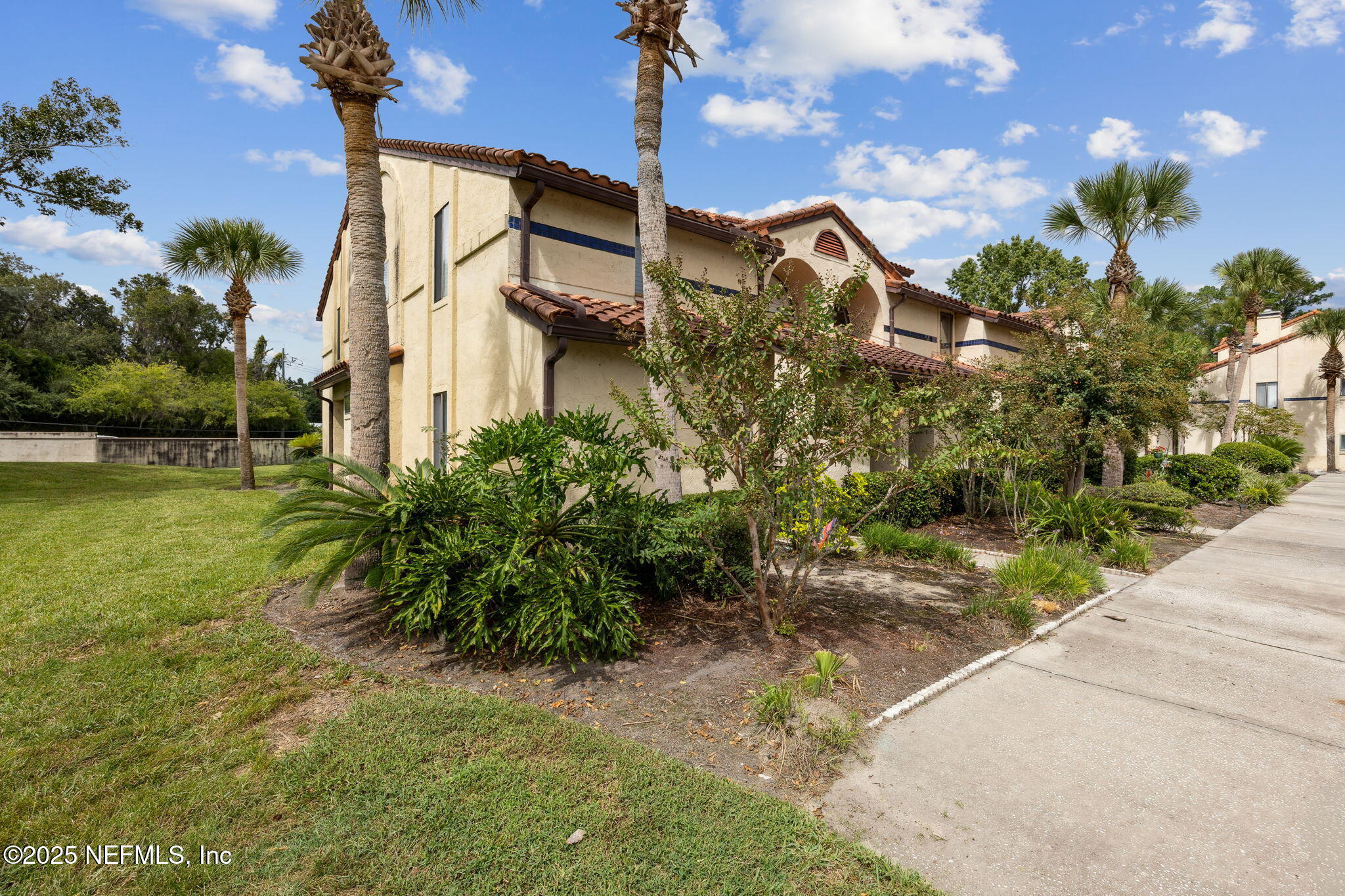 3809 LAVISTA Circle 229