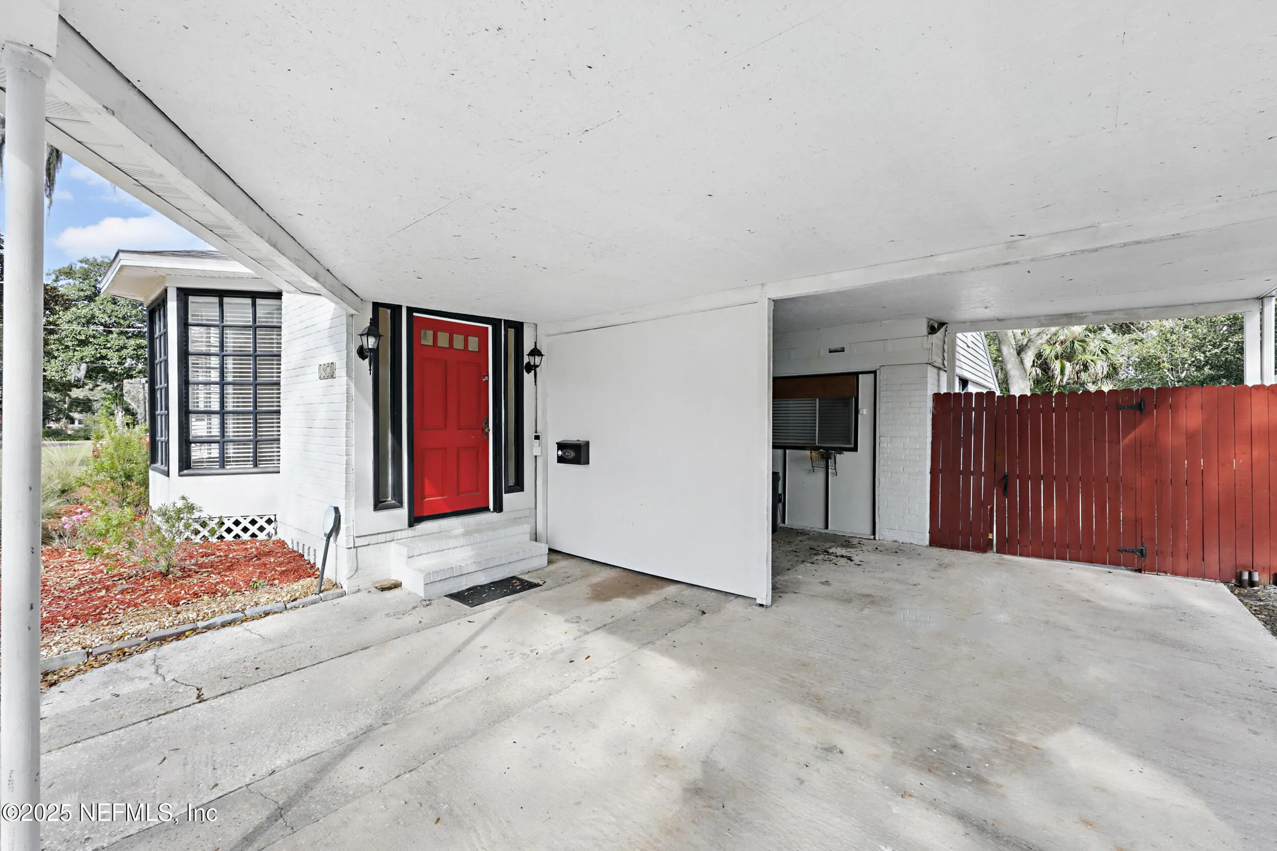 Jacksonville, Florida 32207, United States, 4 Bedrooms Bedrooms, ,2 BathroomsBathrooms,Residential,Active,84191