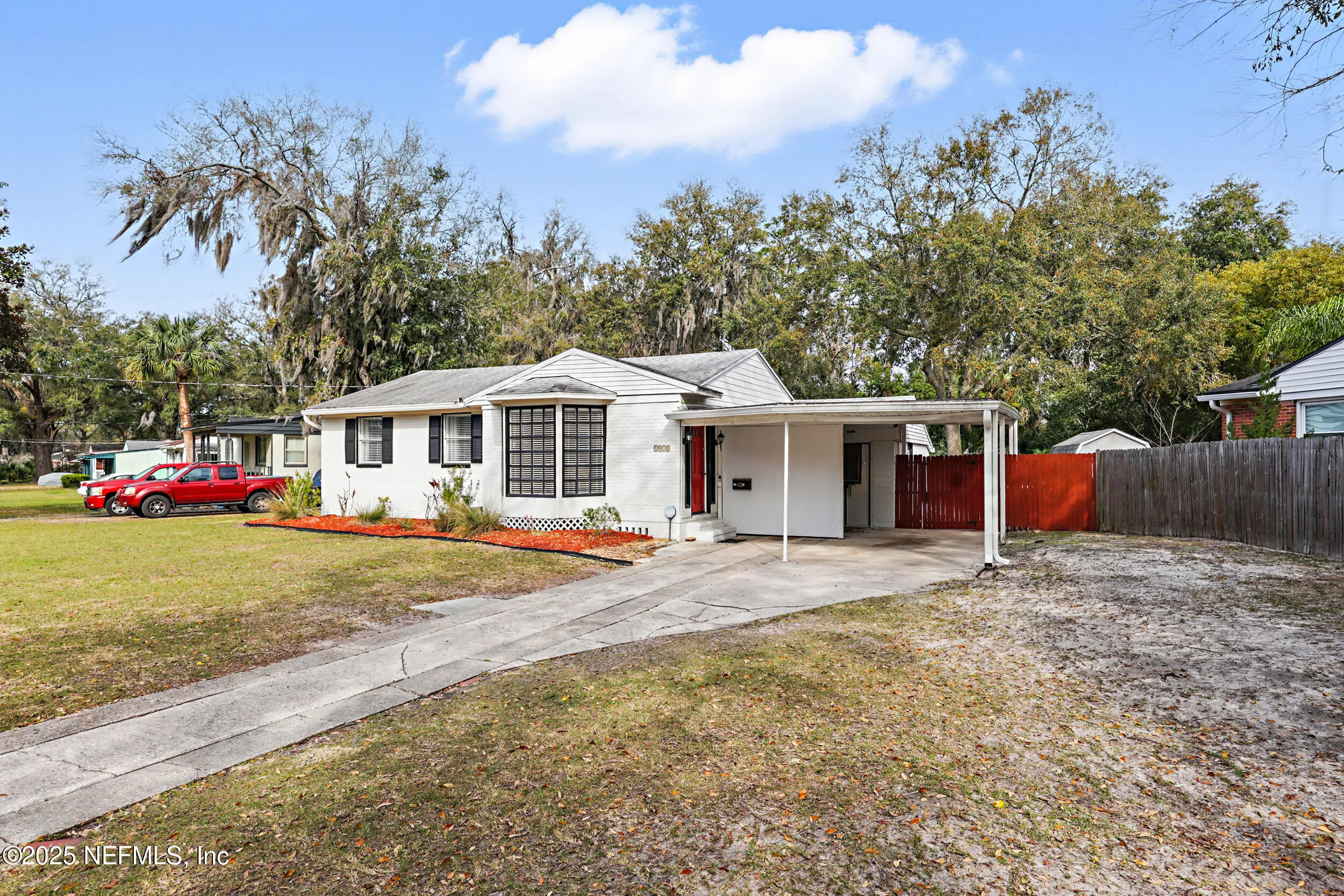 Jacksonville, Florida 32207, United States, 4 Bedrooms Bedrooms, ,2 BathroomsBathrooms,Residential,Active,84191