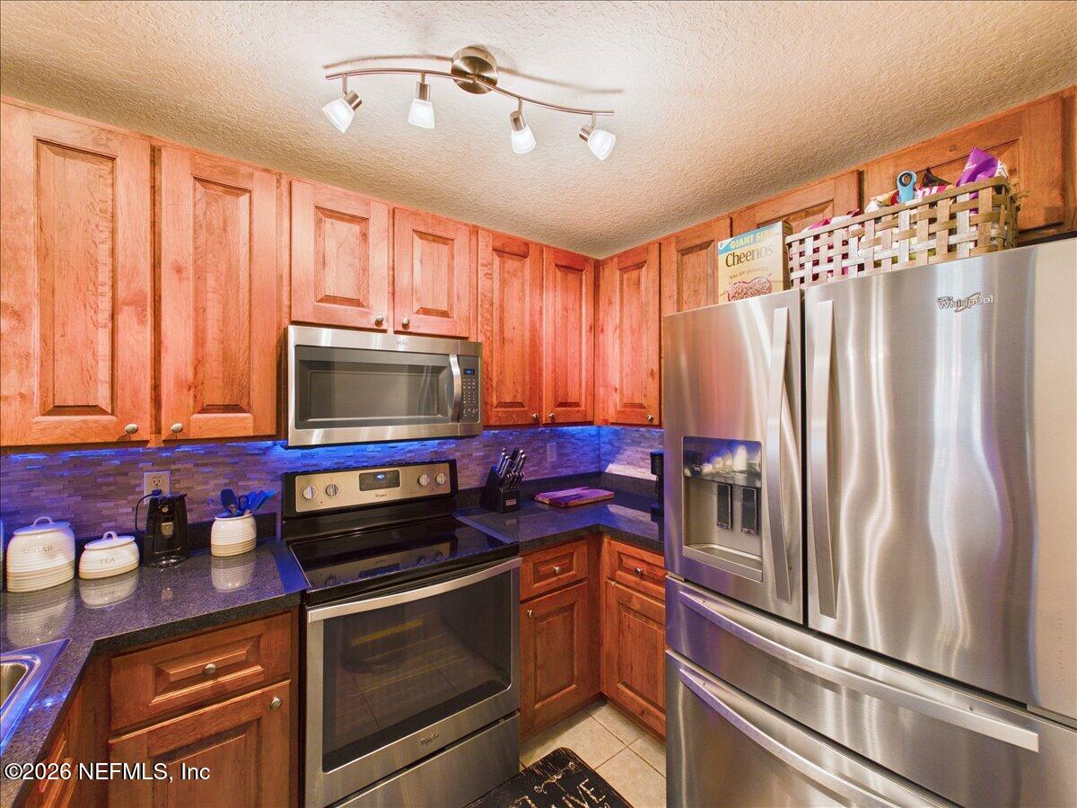 99 BROAD RIVER Place 3105