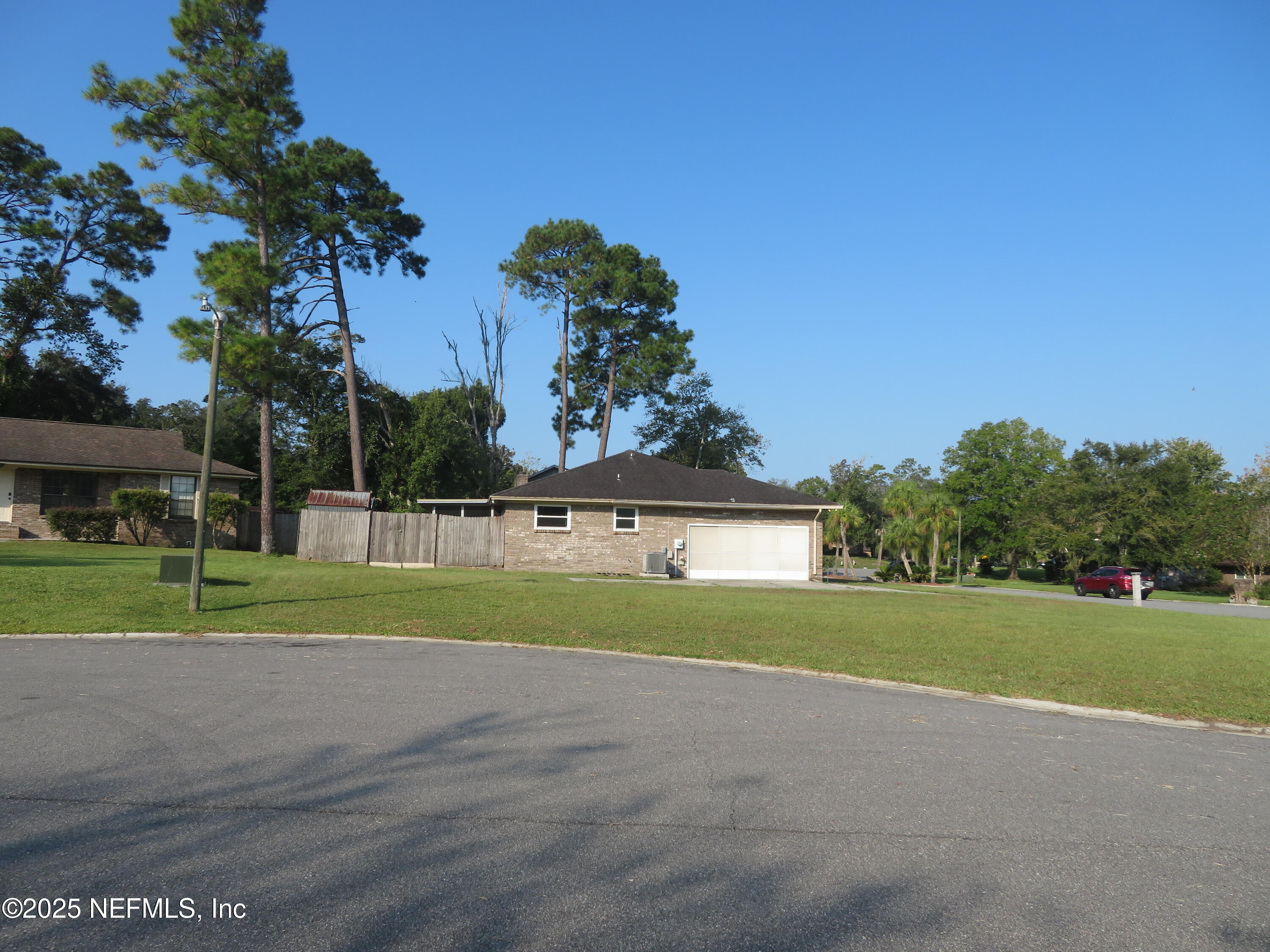 2527 BOTTOMRIDGE Drive