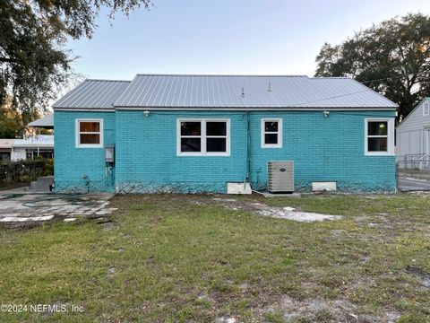 A home in Palatka