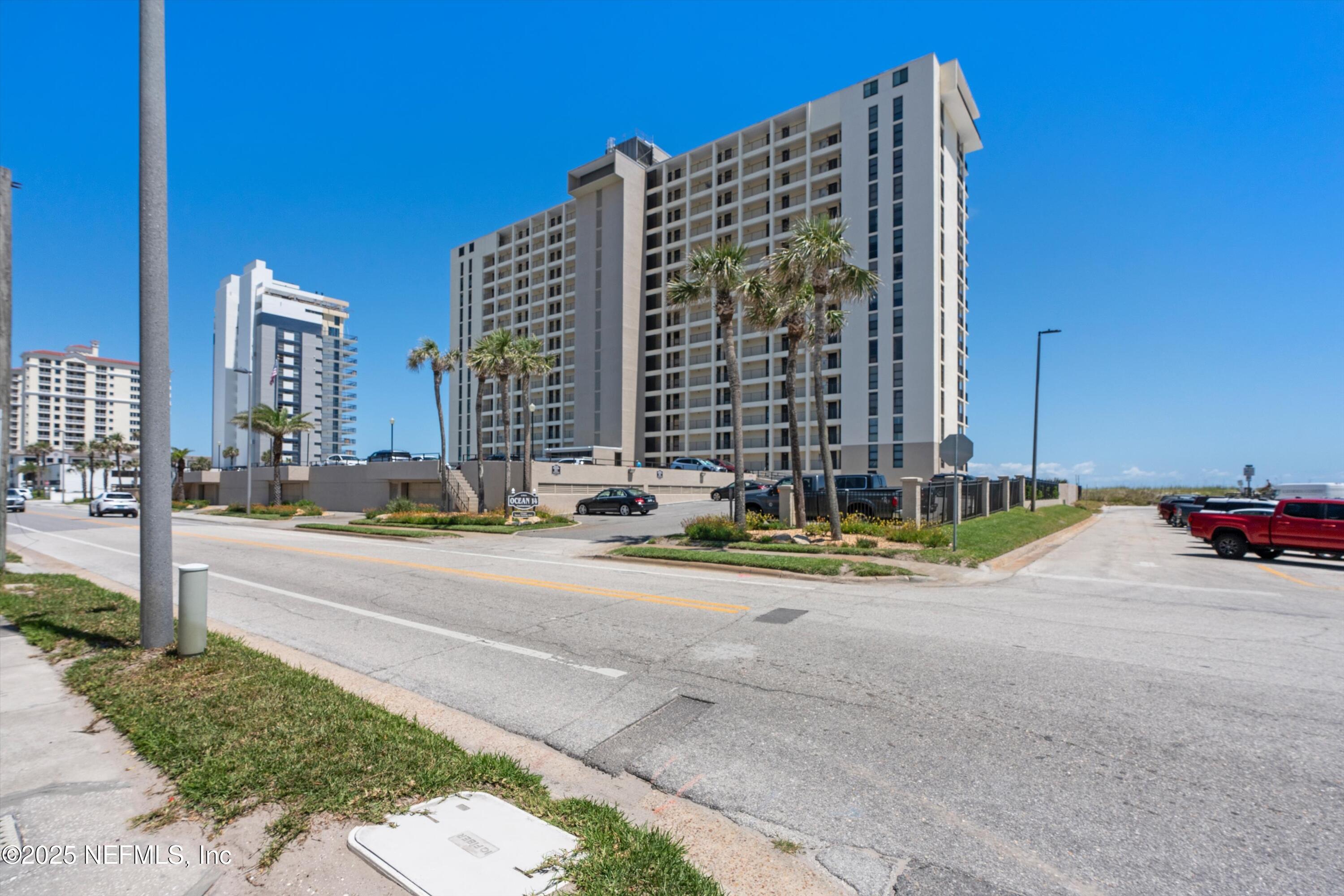 1301 1ST Street S 1507