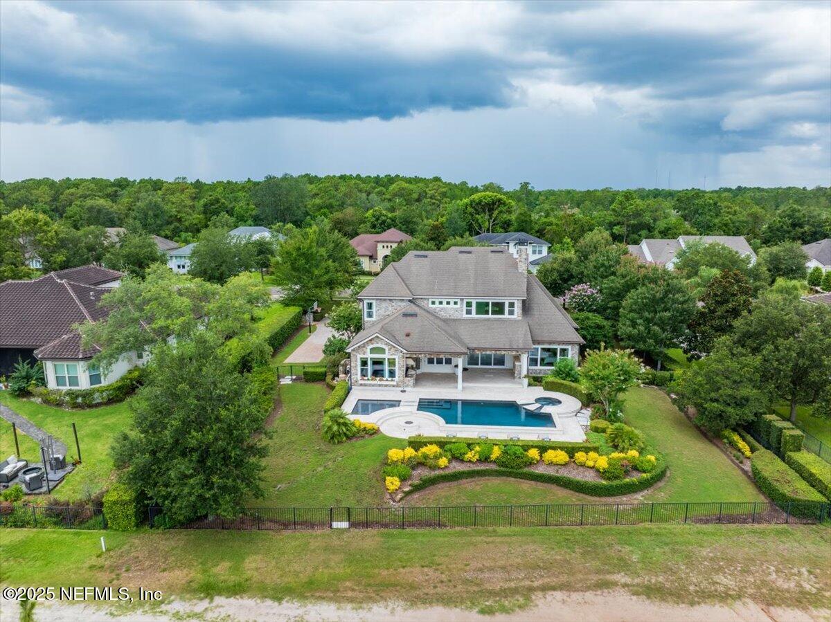 4413 HUNTERSTON Lane