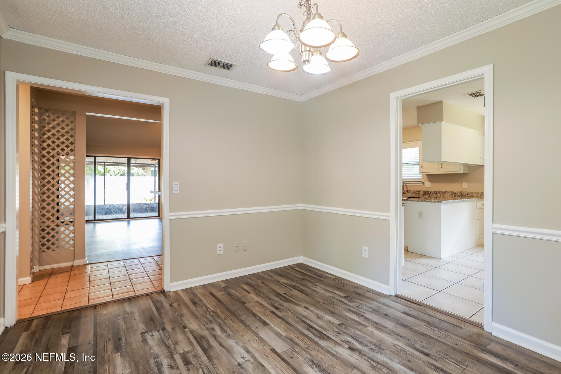 7213 SECRET WOODS Drive