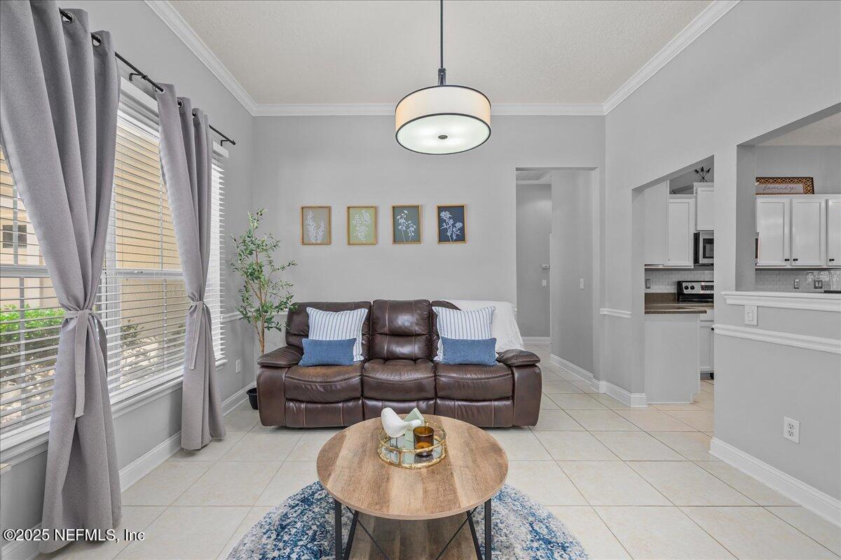 5307 GROVEWOOD Court