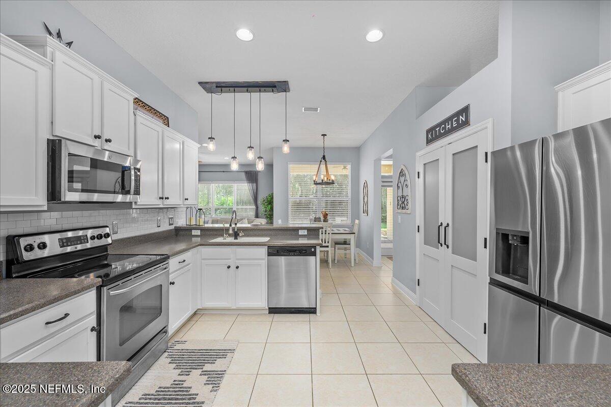 5307 GROVEWOOD Court