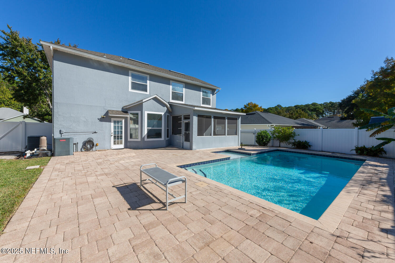 12362 BUCKS HARBOR Drive N