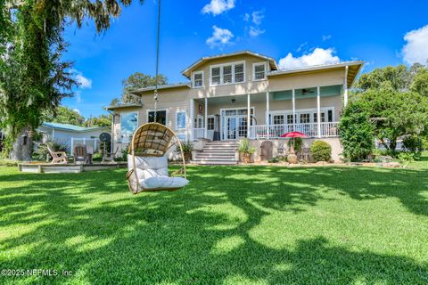 517 S PROSPECT Street Crescent City FL 32112