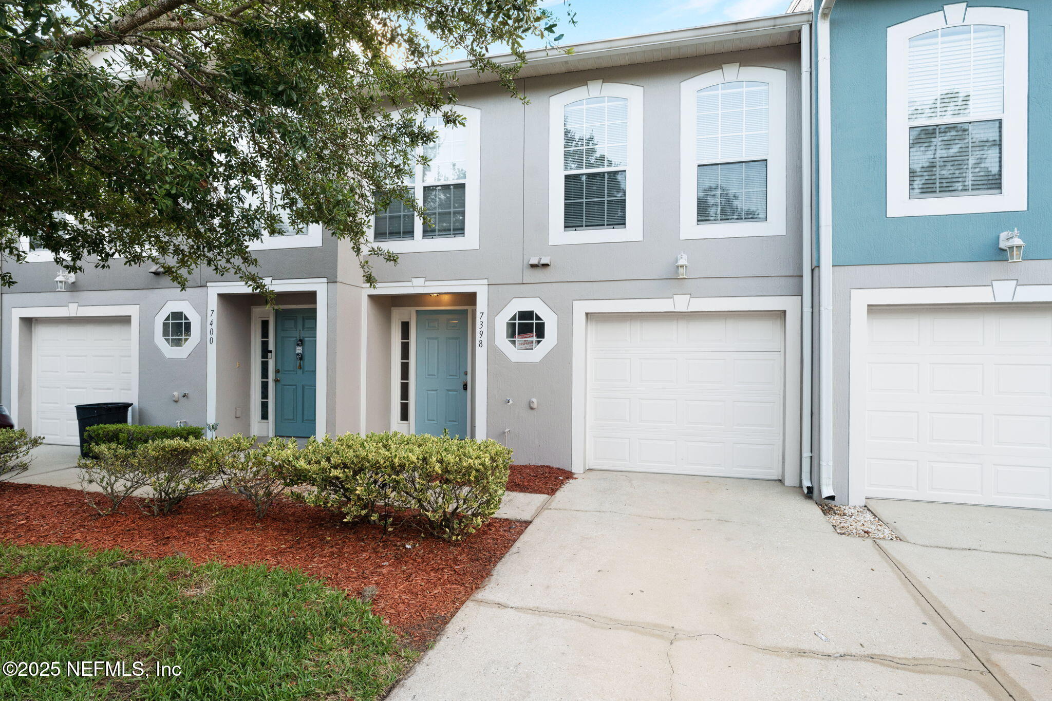 7398 PALM HILLS Drive