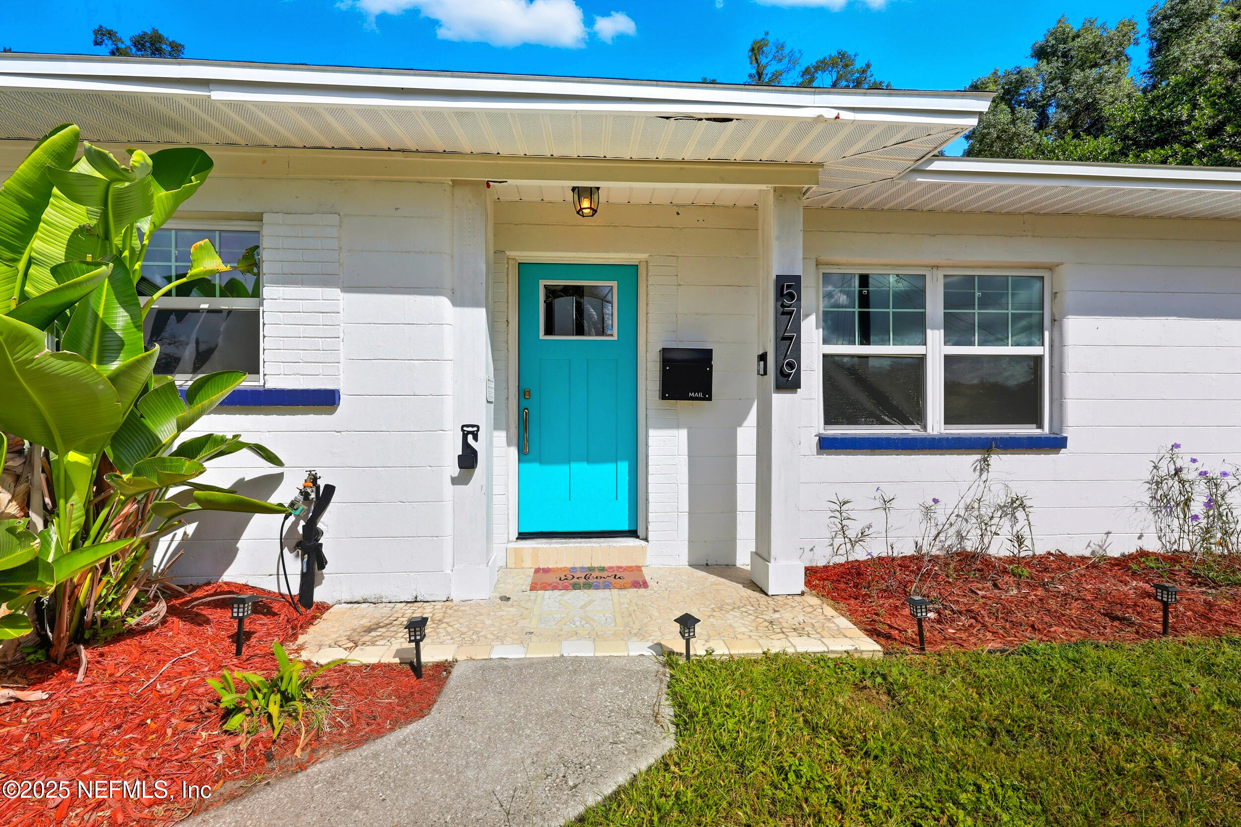 5779 CEDAR FOREST Drive N