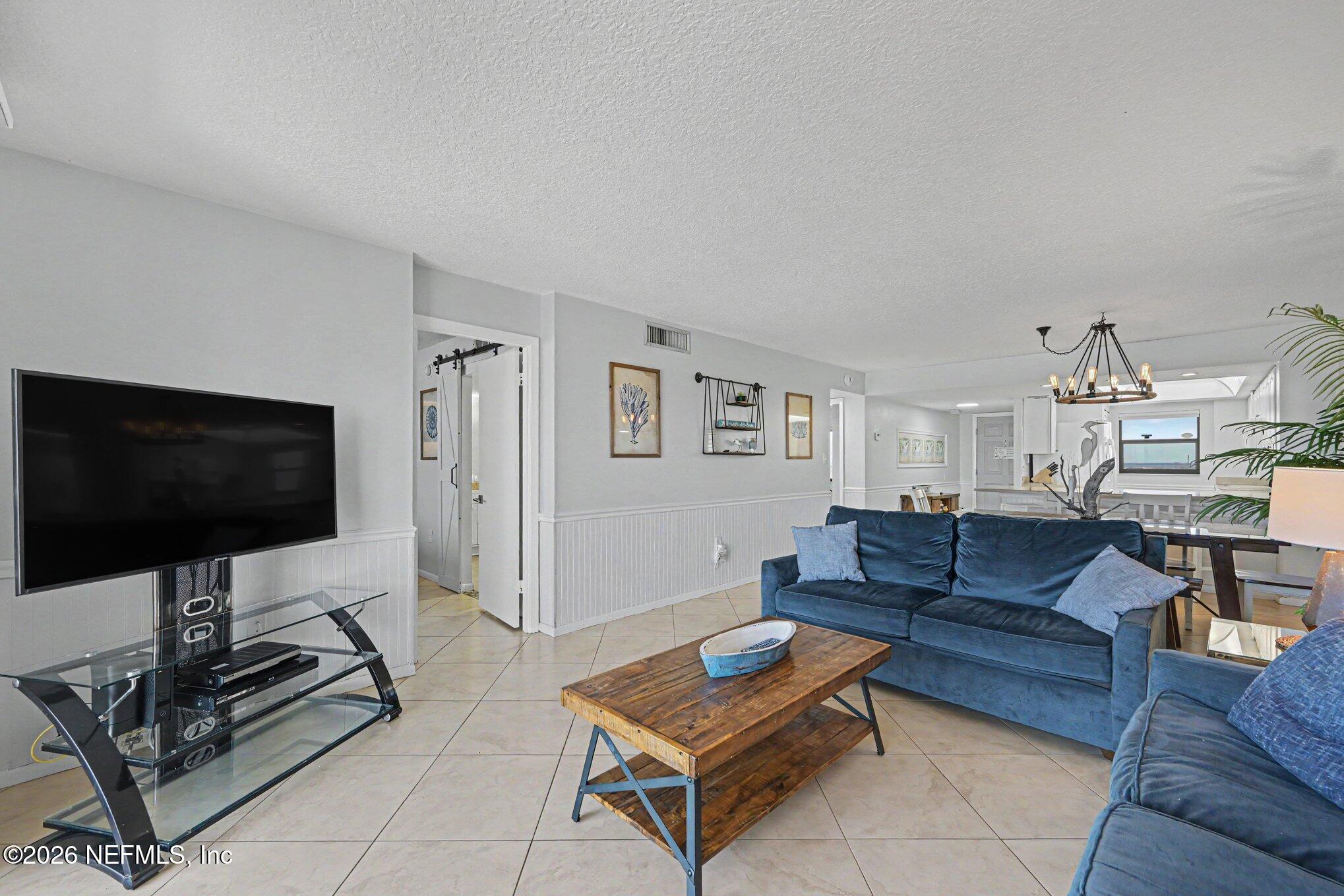 7520 RIDGEWOOD Avenue 805, 809, 906