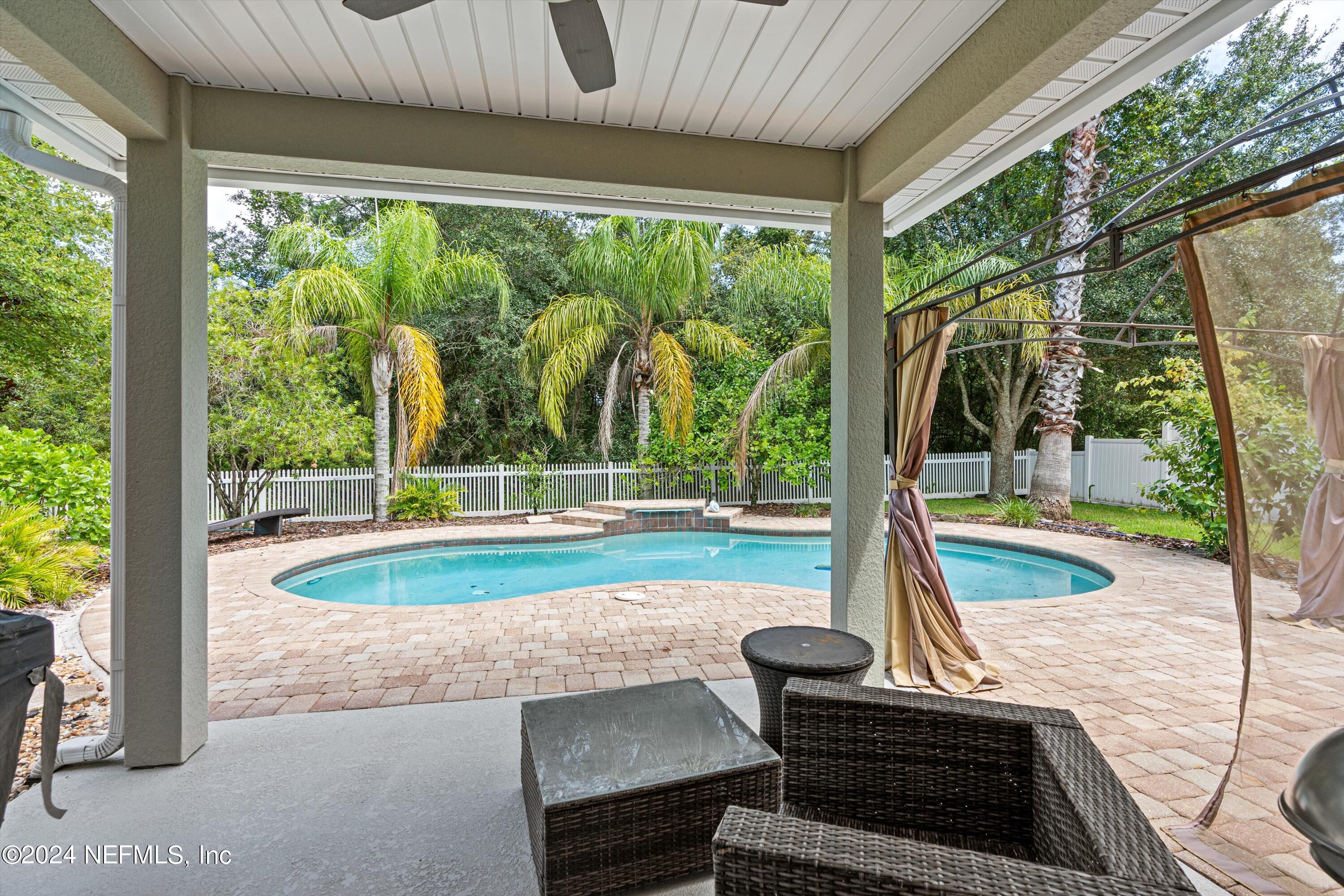 716 WOODED HAMLET Court