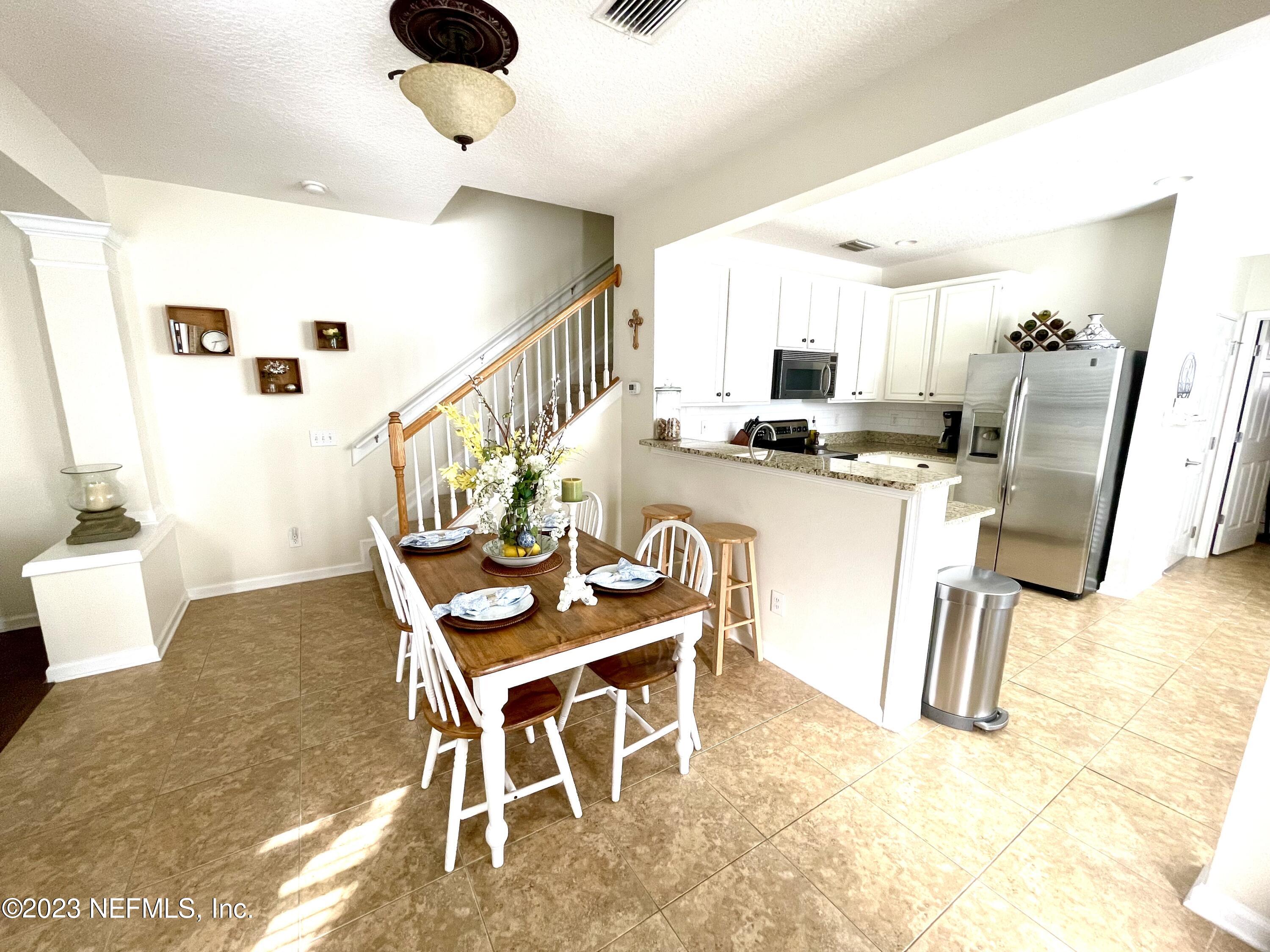 Photo 11 of 27 of 13273 STONE POND Drive townhome