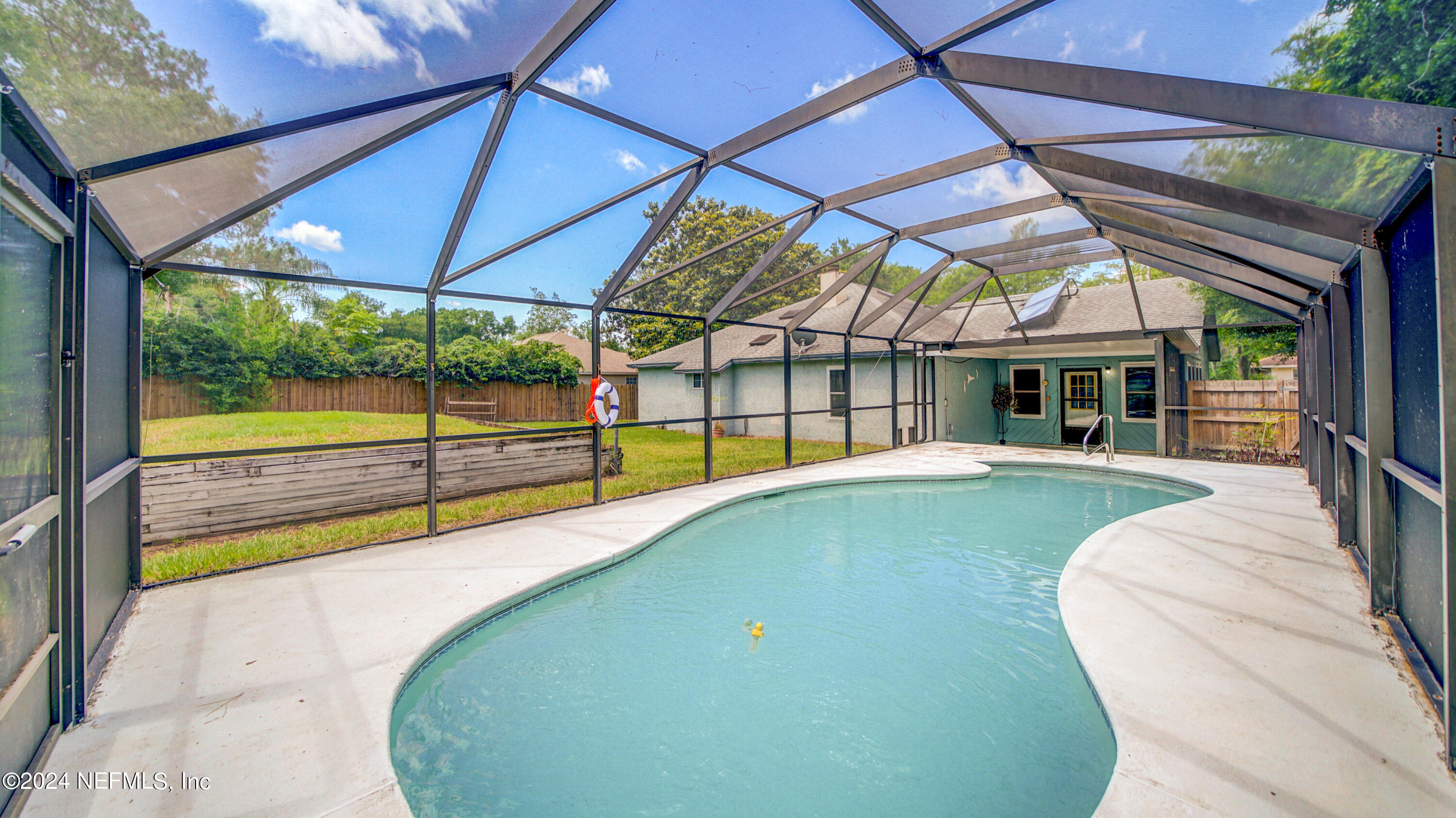 St Augustine, FL home for sale located at 4008 Pine Run Circle, St Augustine, FL 32086