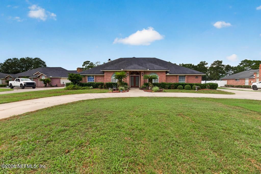10087 PEBBLE RIDGE Drive N