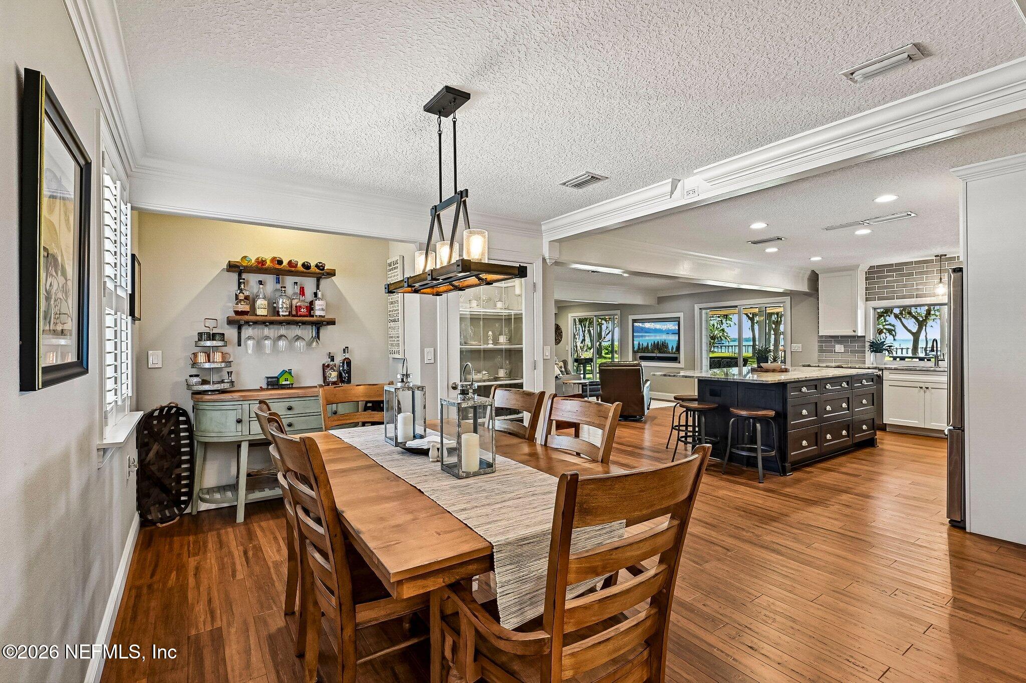 4745 RAGGEDY POINT Road