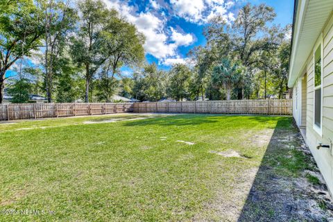 A home in Palatka