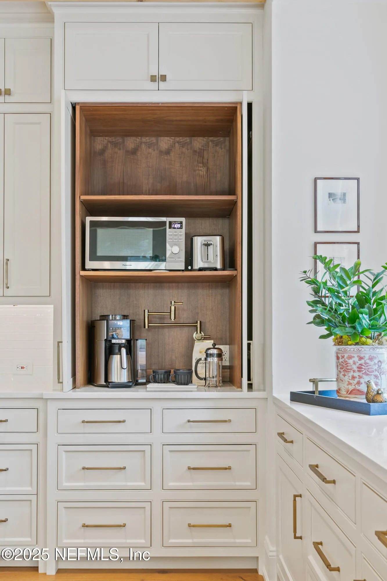 Jacksonville, Florida 32204, United States, 3 Bedrooms Bedrooms, ,3 BathroomsBathrooms,Residential,Active,161780