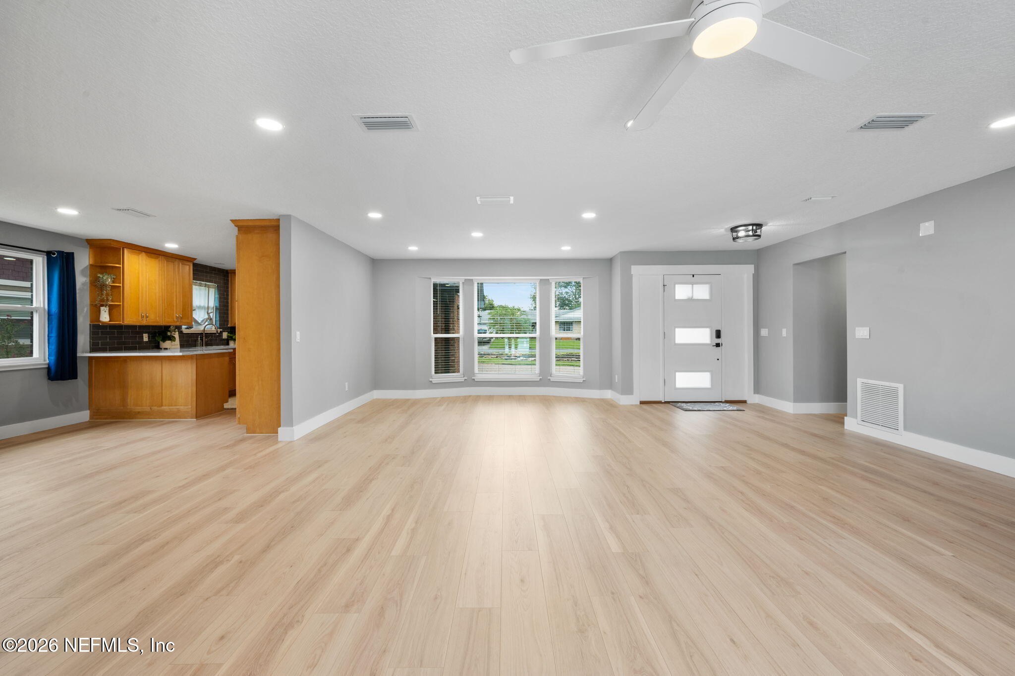 12452 TOUCAN Drive