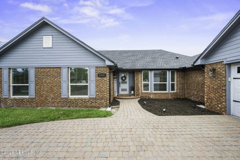 Photo of 12452 TOUCAN Drive, Jacksonville, FL 32223 (MLS # 2166208)