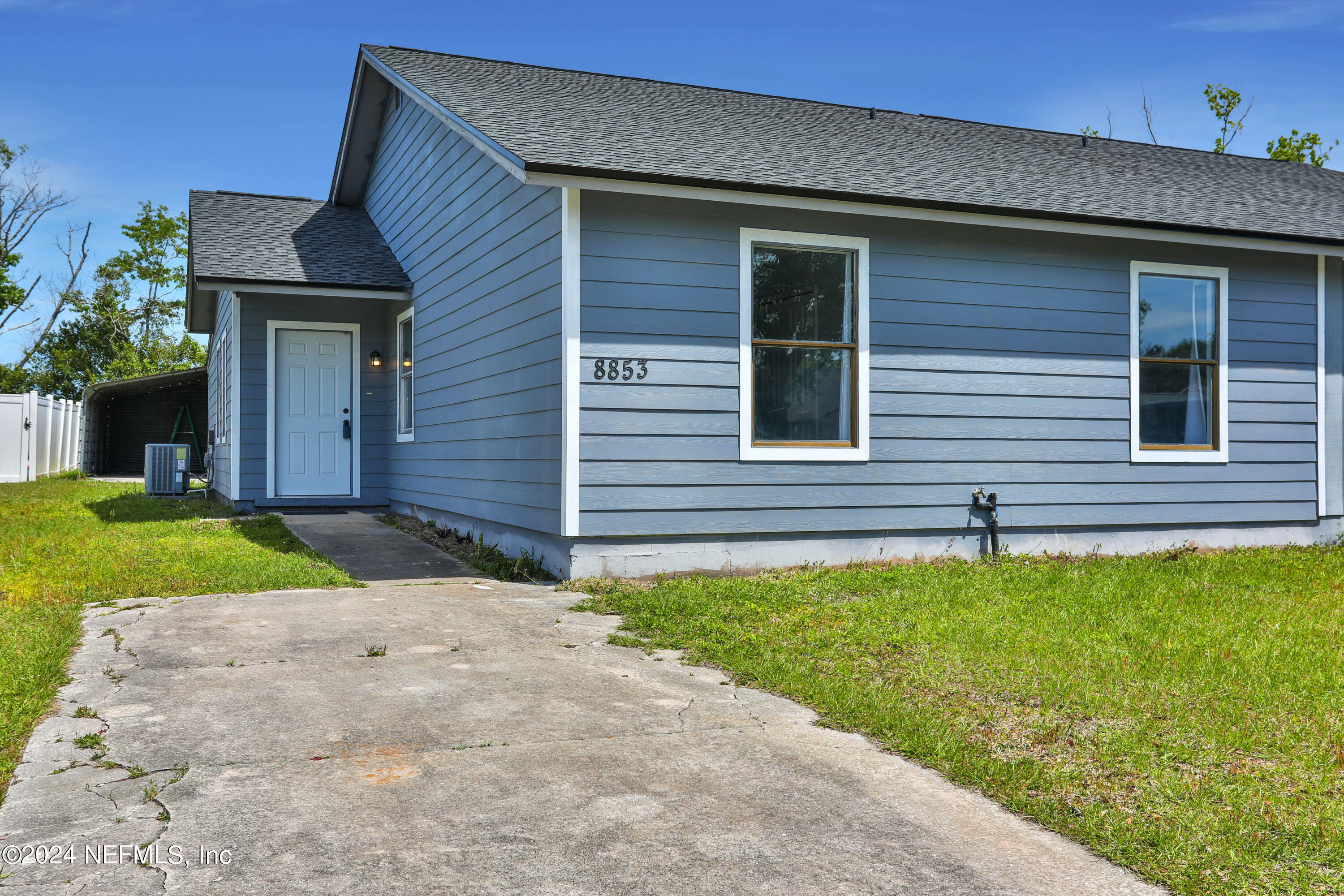 Jacksonville, FL home for sale located at 8853 Ivey Road, Jacksonville, FL 32216