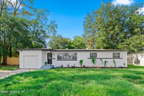 Photo of 6636 NATHAN Drive N, Jacksonville, FL 32216 (MLS # 2159447)
