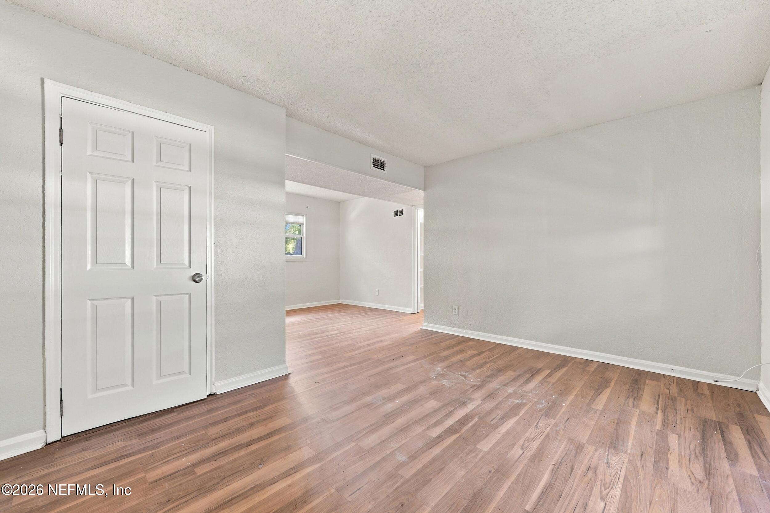 1627 FRIAR Road