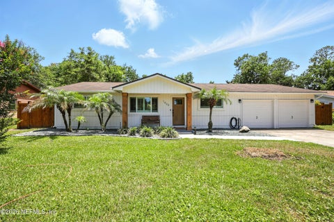 Photo of 1520 REPUBLIC Drive, Jacksonville Beach, FL 32250 (MLS # 2164854)
