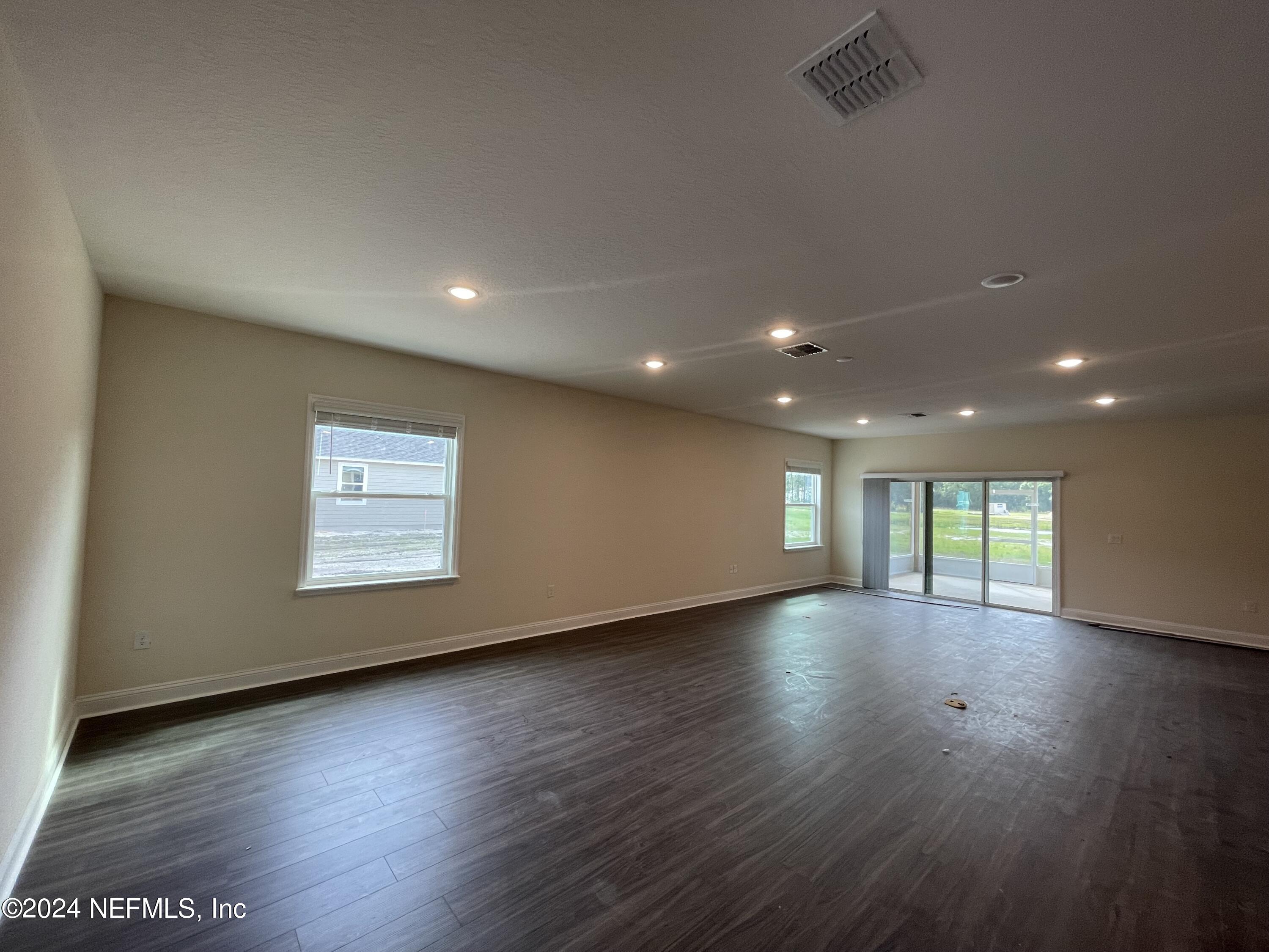 Callahan, FL home for sale located at 56451 Creekside Way, Callahan, FL 32011