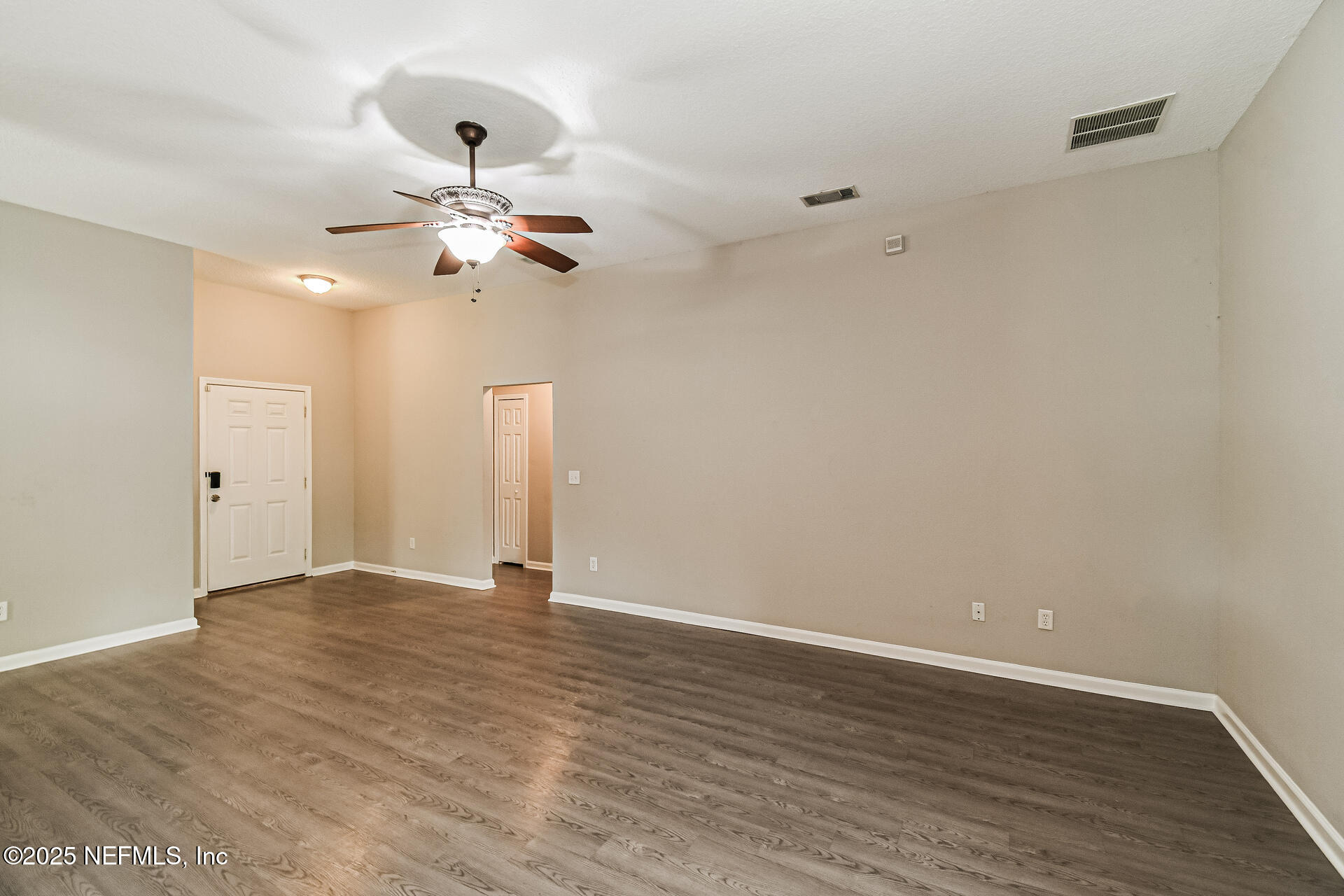 1866 MCGIRTS POINT Boulevard