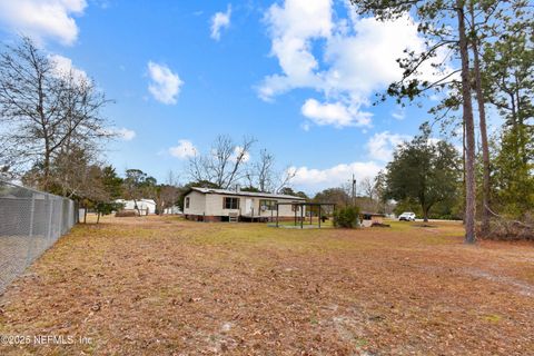 A home in Middleburg