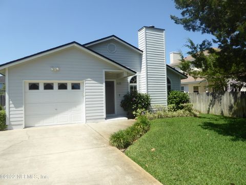 Photo of 625 S 11TH Avenue S, Jacksonville Beach, FL 32250 (MLS # 2148305)