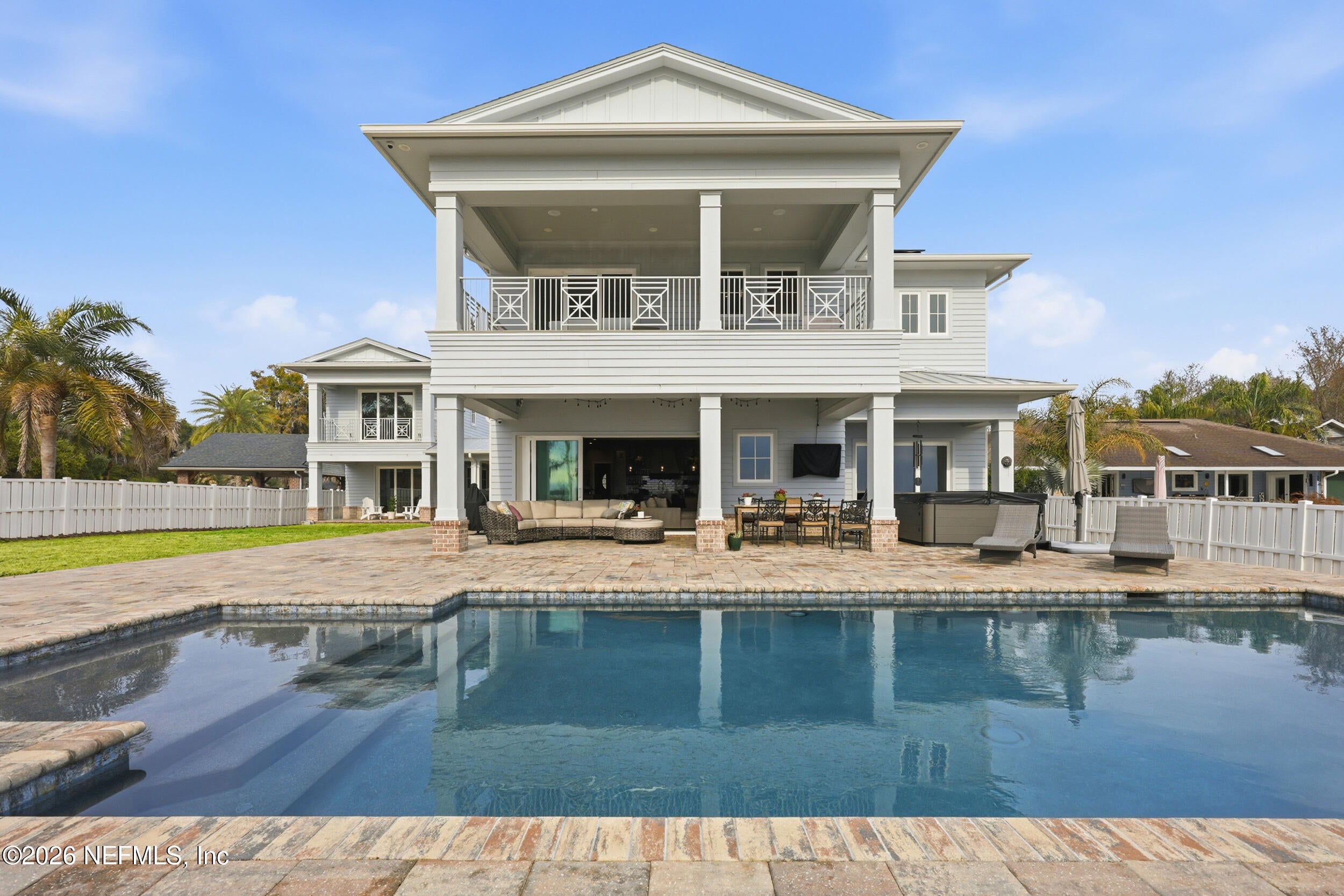 5713 CROSSWINDS Circle