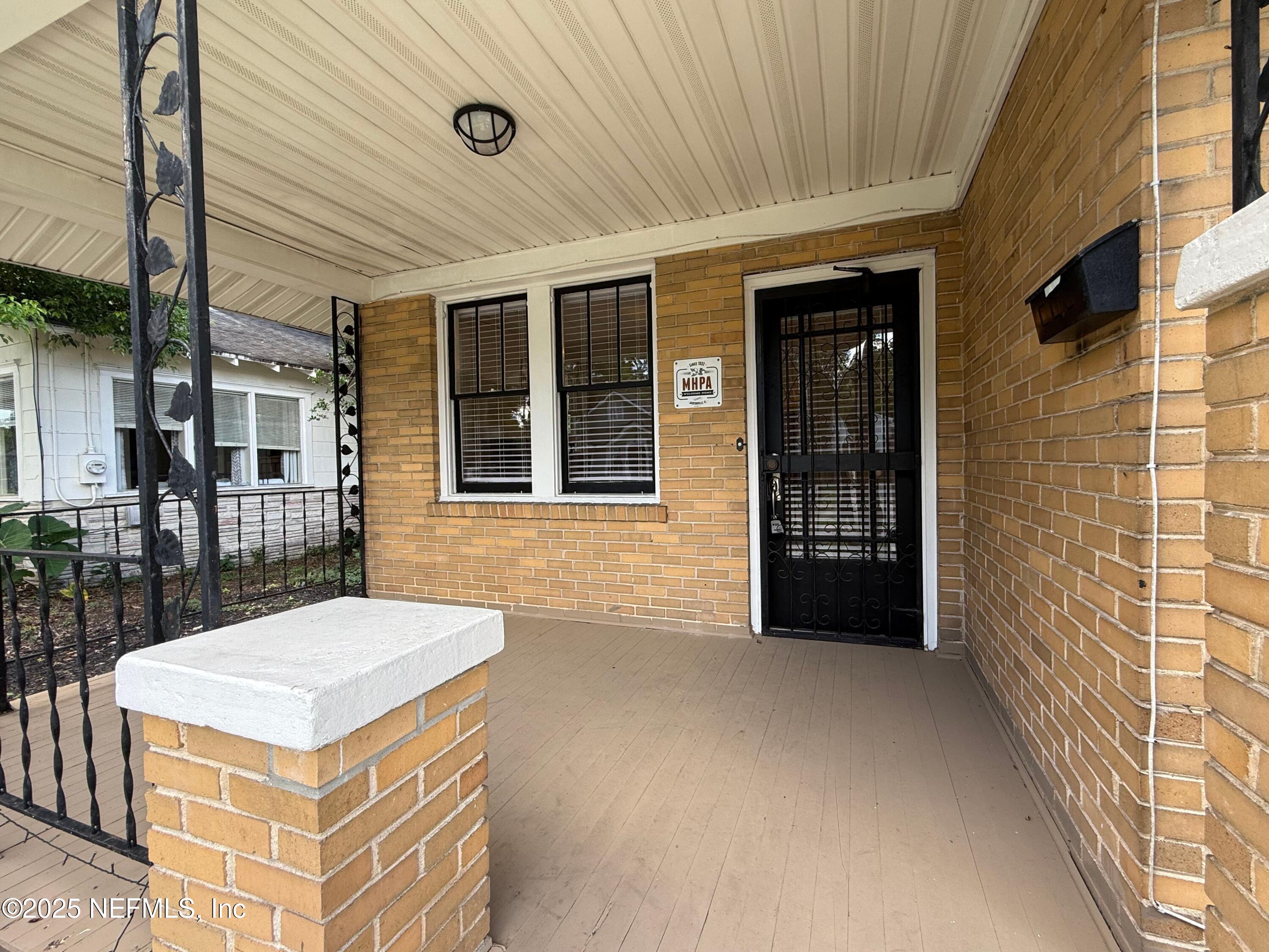 4518 ASTRAL Street