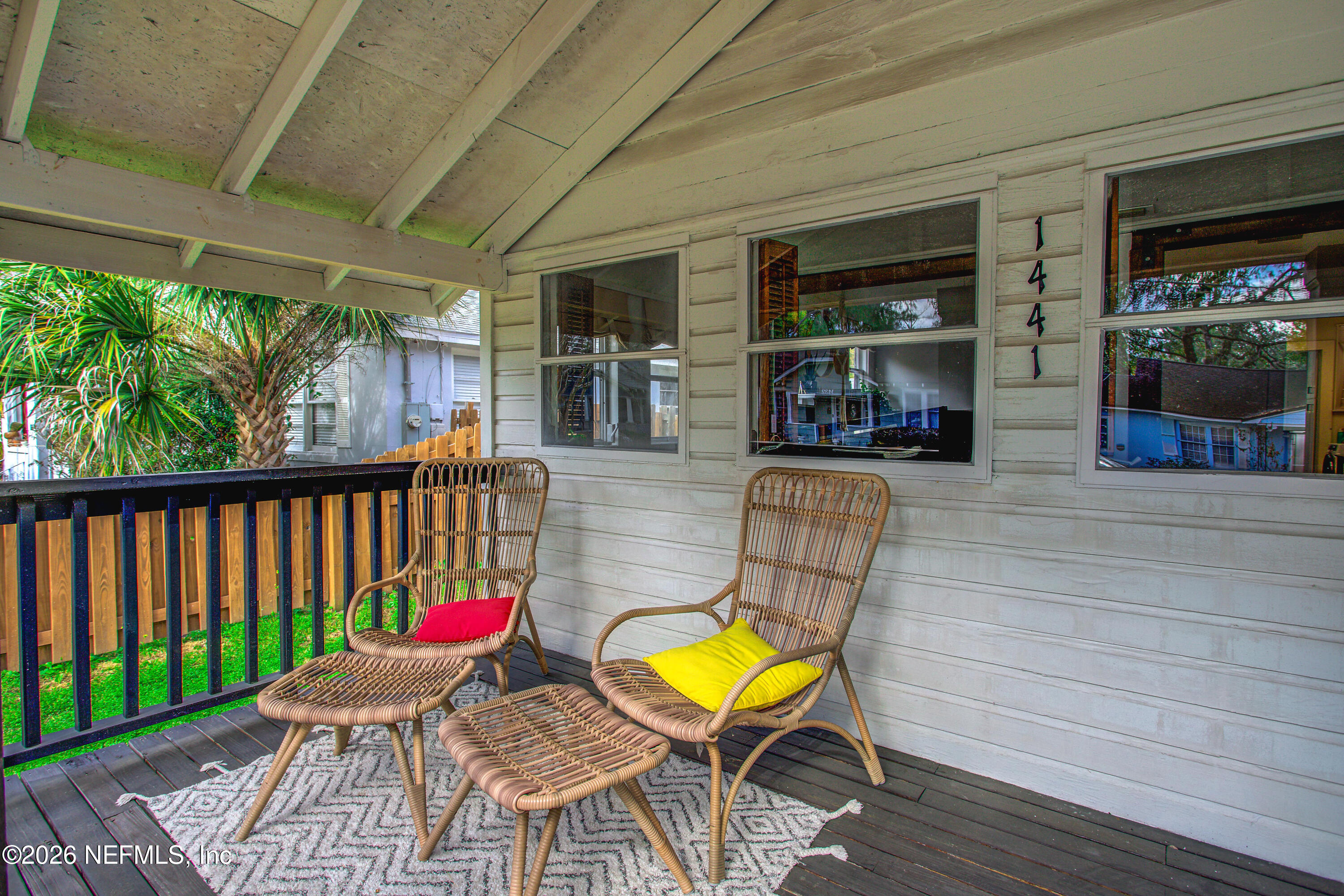 1441 RENSSELAER Avenue