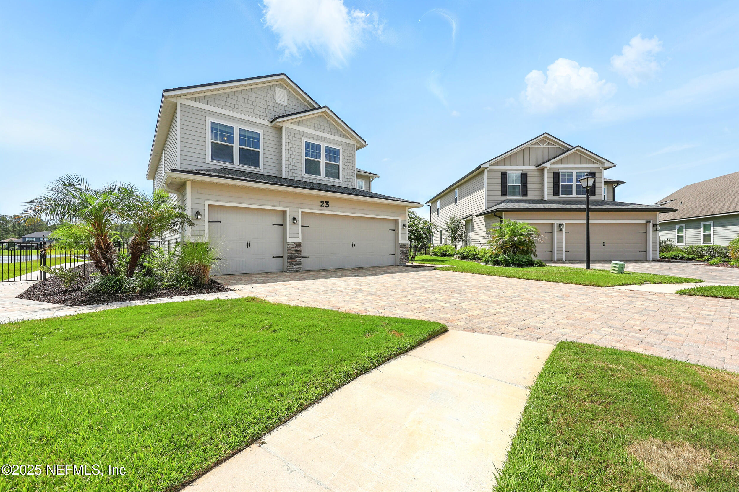 23 WILLOW LAKE Drive