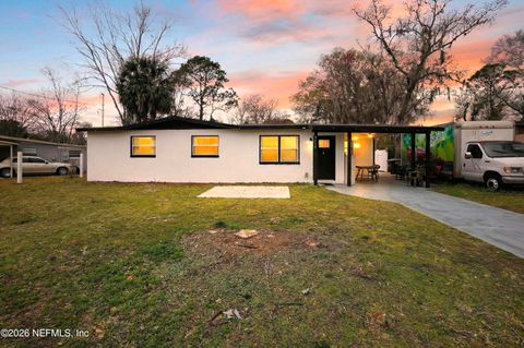 9418 GISBORNE Drive Jacksonville FL 32208