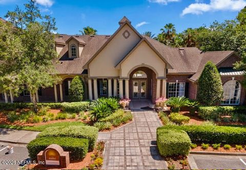 Photo of 7800 POINT MEADOWS Drive #813, Jacksonville, FL 32256 (MLS # 2144497)
