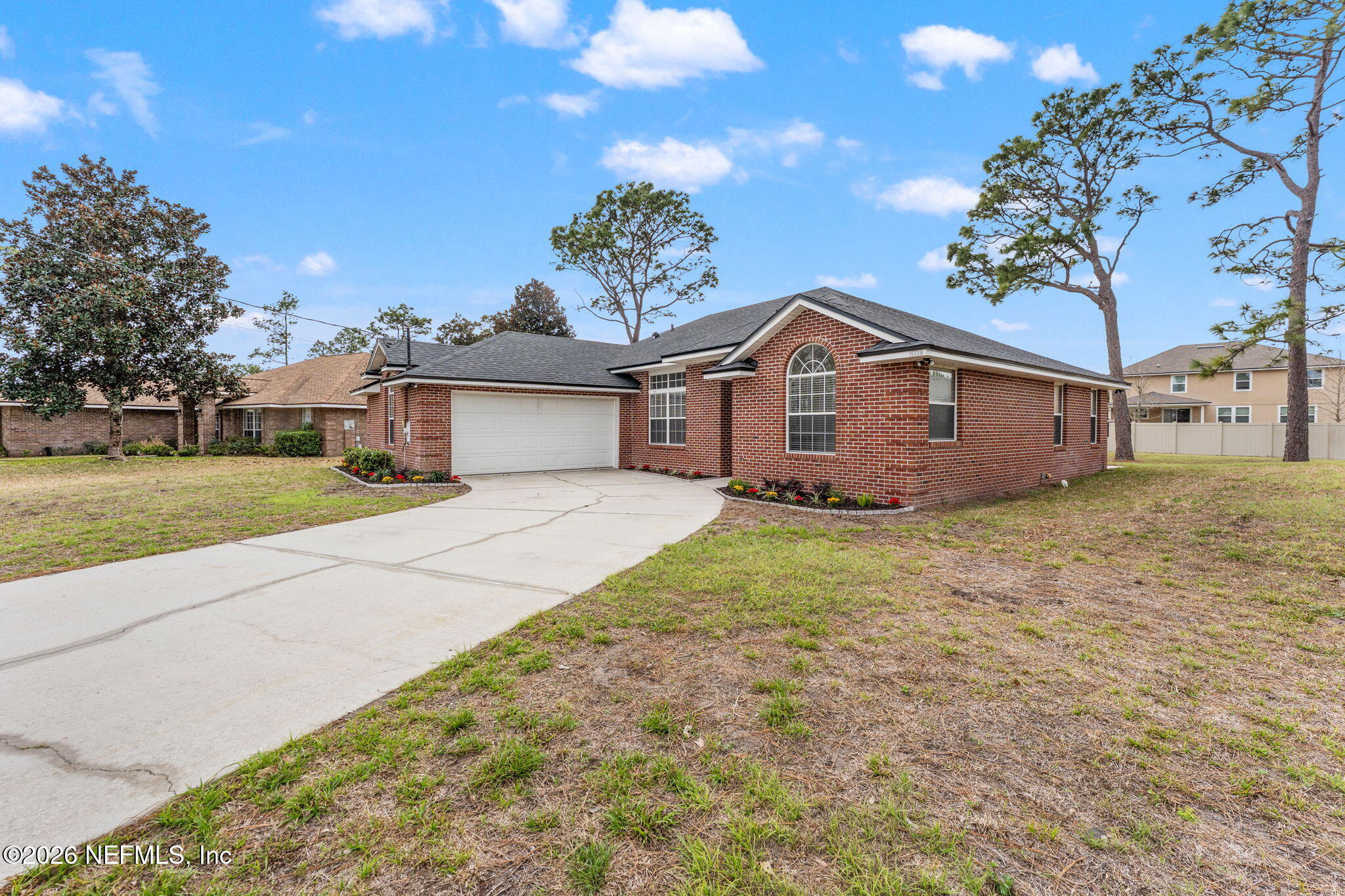 15738 NORTHSIDE Drive E