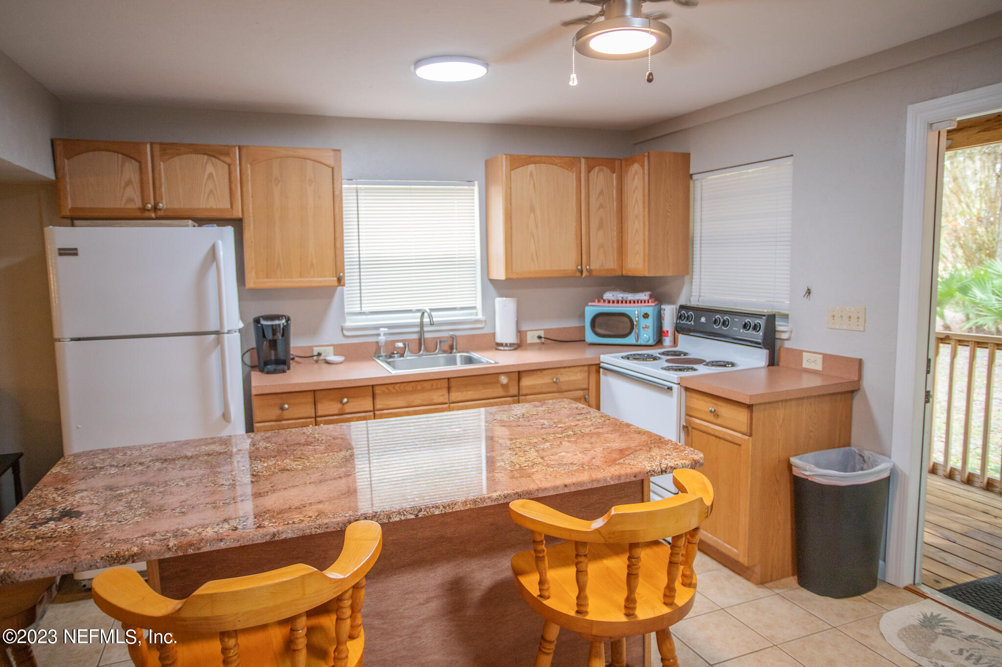 4352 SE COUNTY ROAD 21B