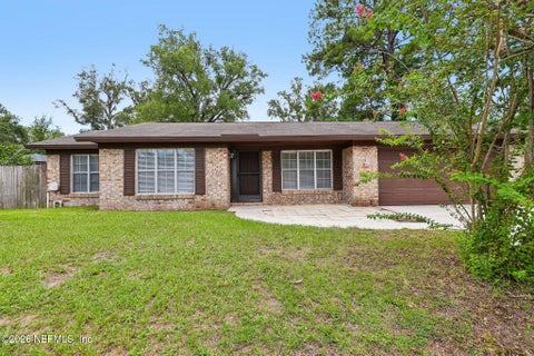 Photo of 8364 POINTER Drive N, Jacksonville, FL 32221 (MLS # 2164804)