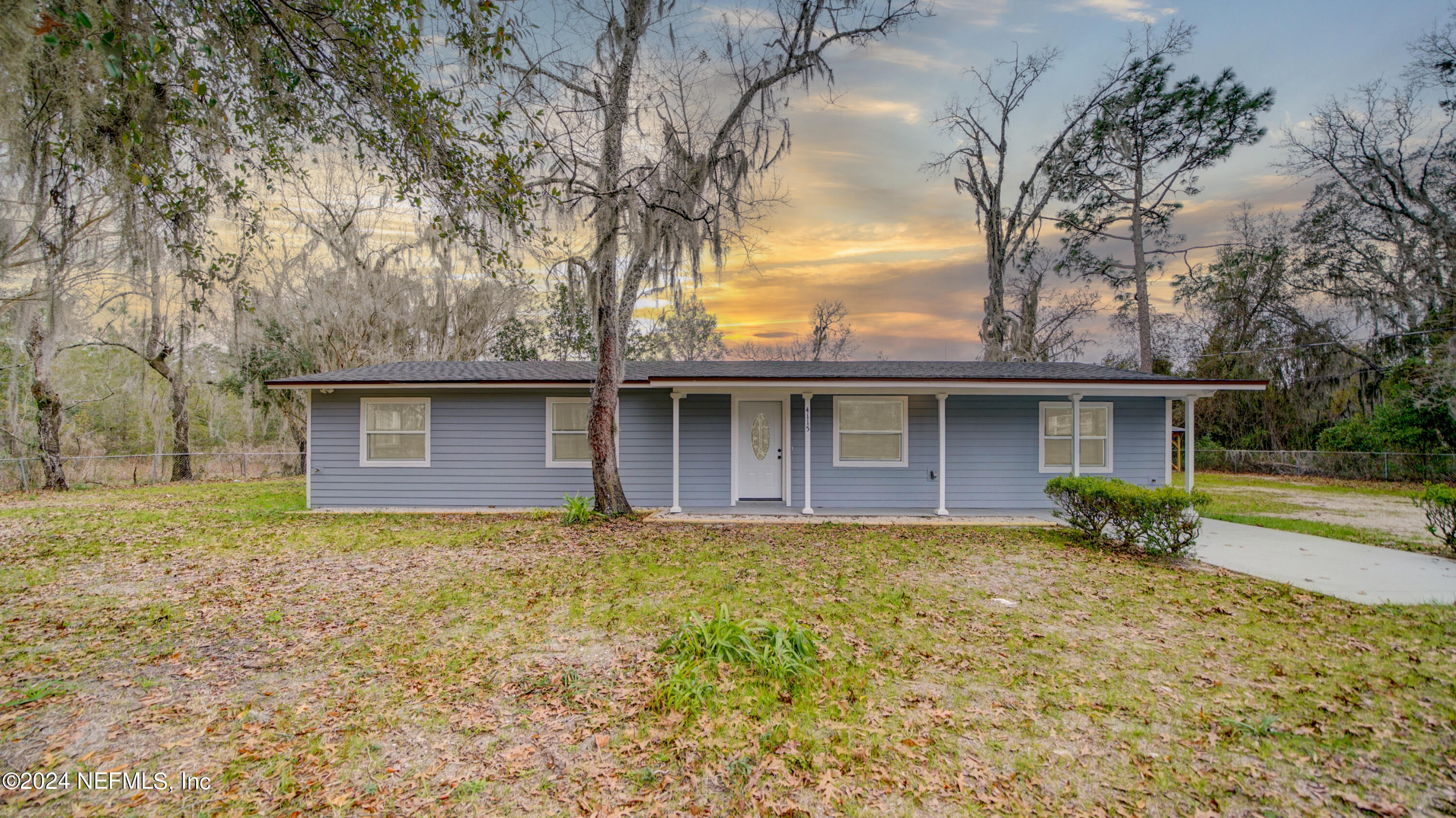 Green Cove Springs, FL home for sale located at 4115 PIER STATION Road E, Green Cove Springs, FL 32043